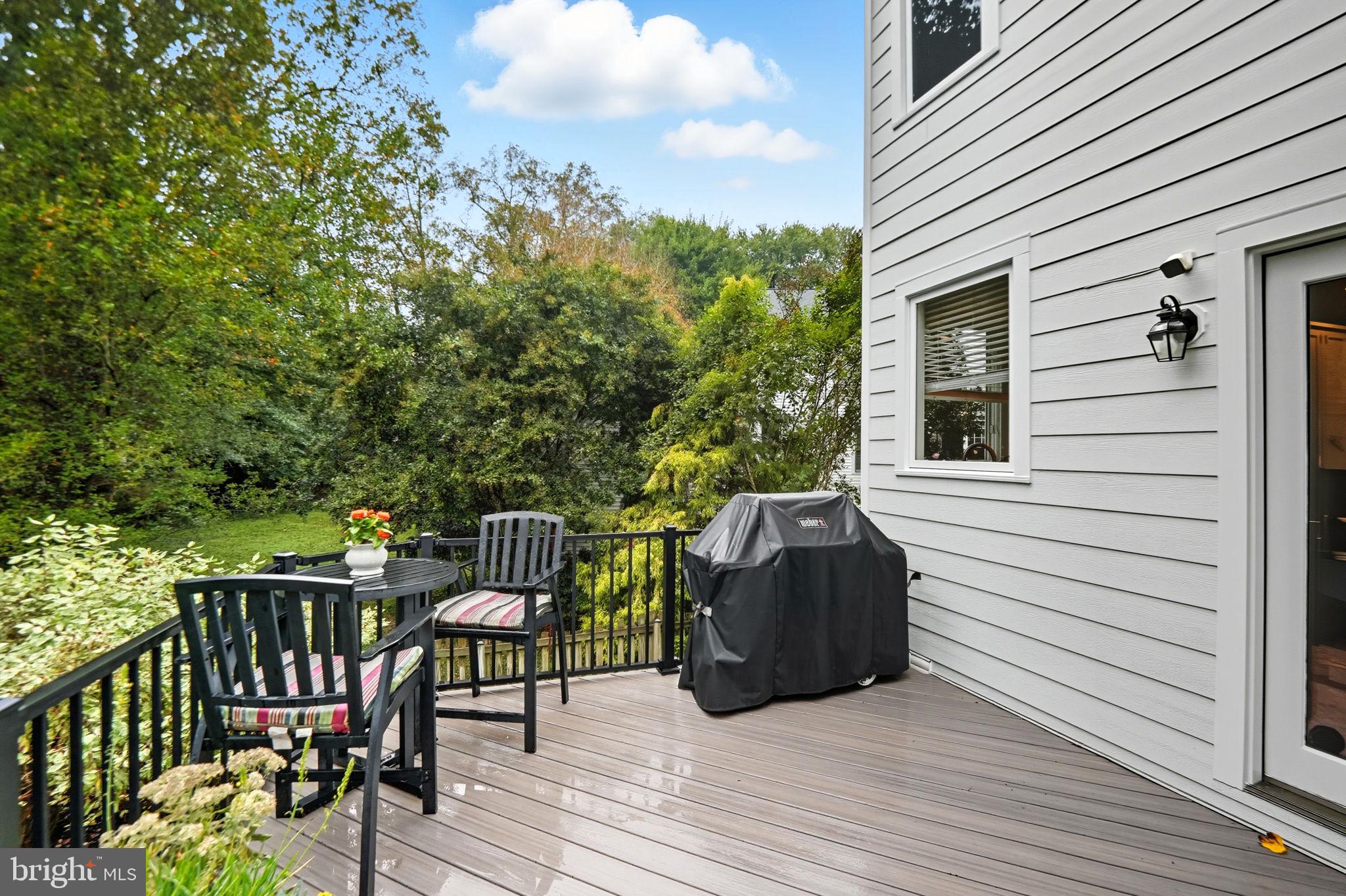 AYR HILL - Residential