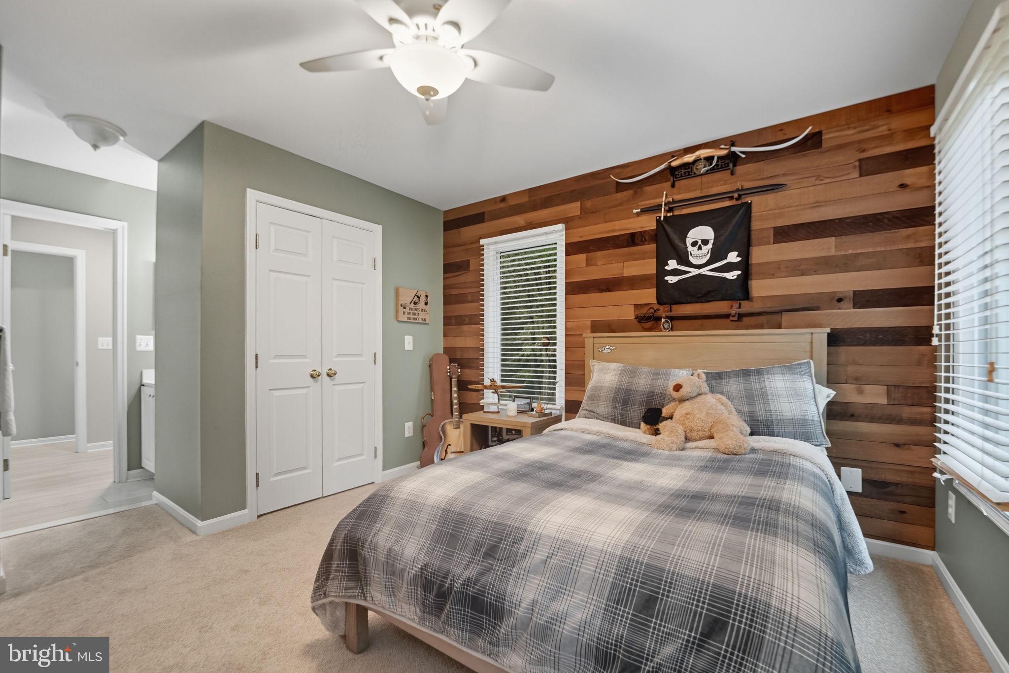 AYR HILL - Residential