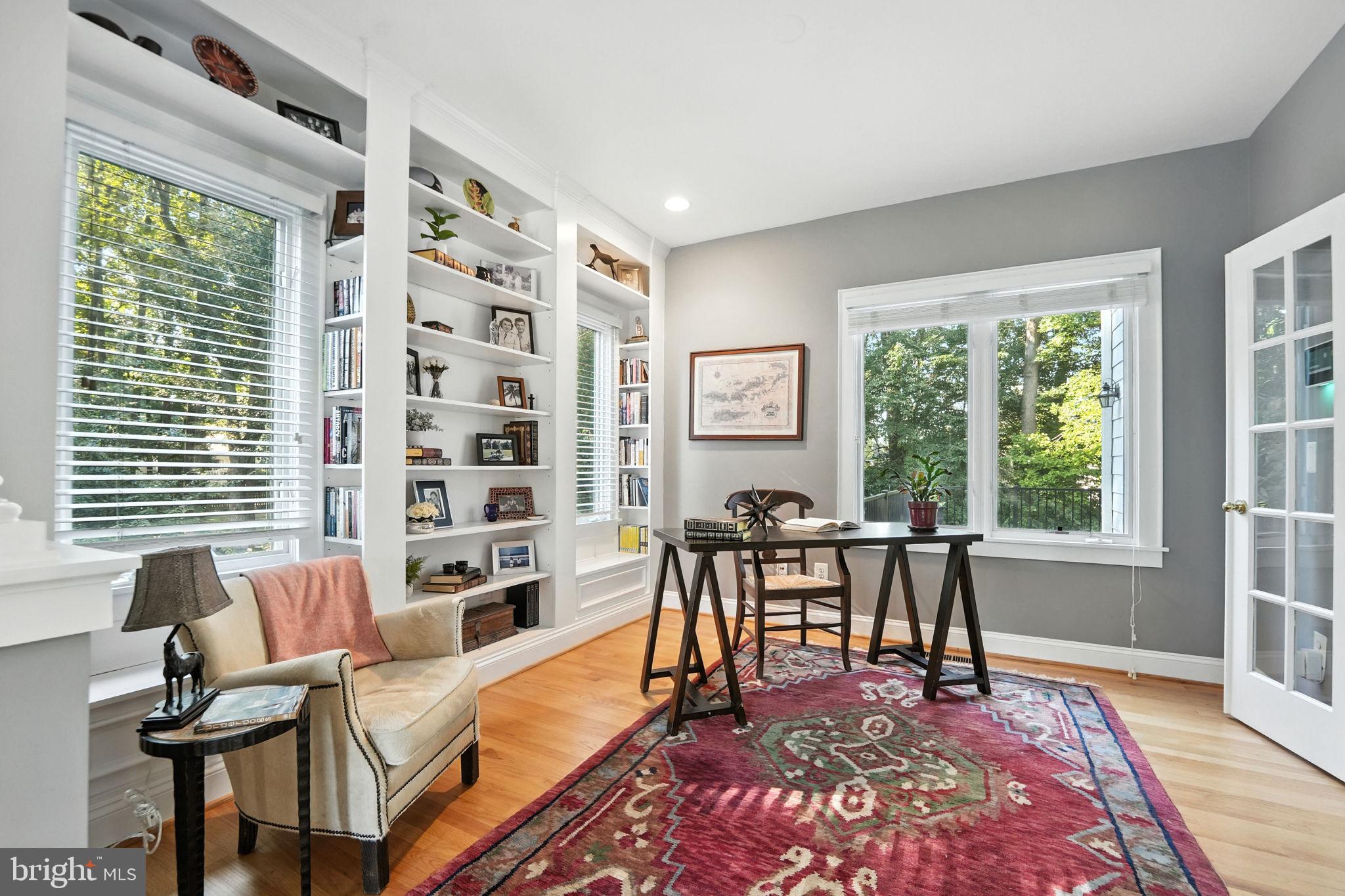 AYR HILL - Residential