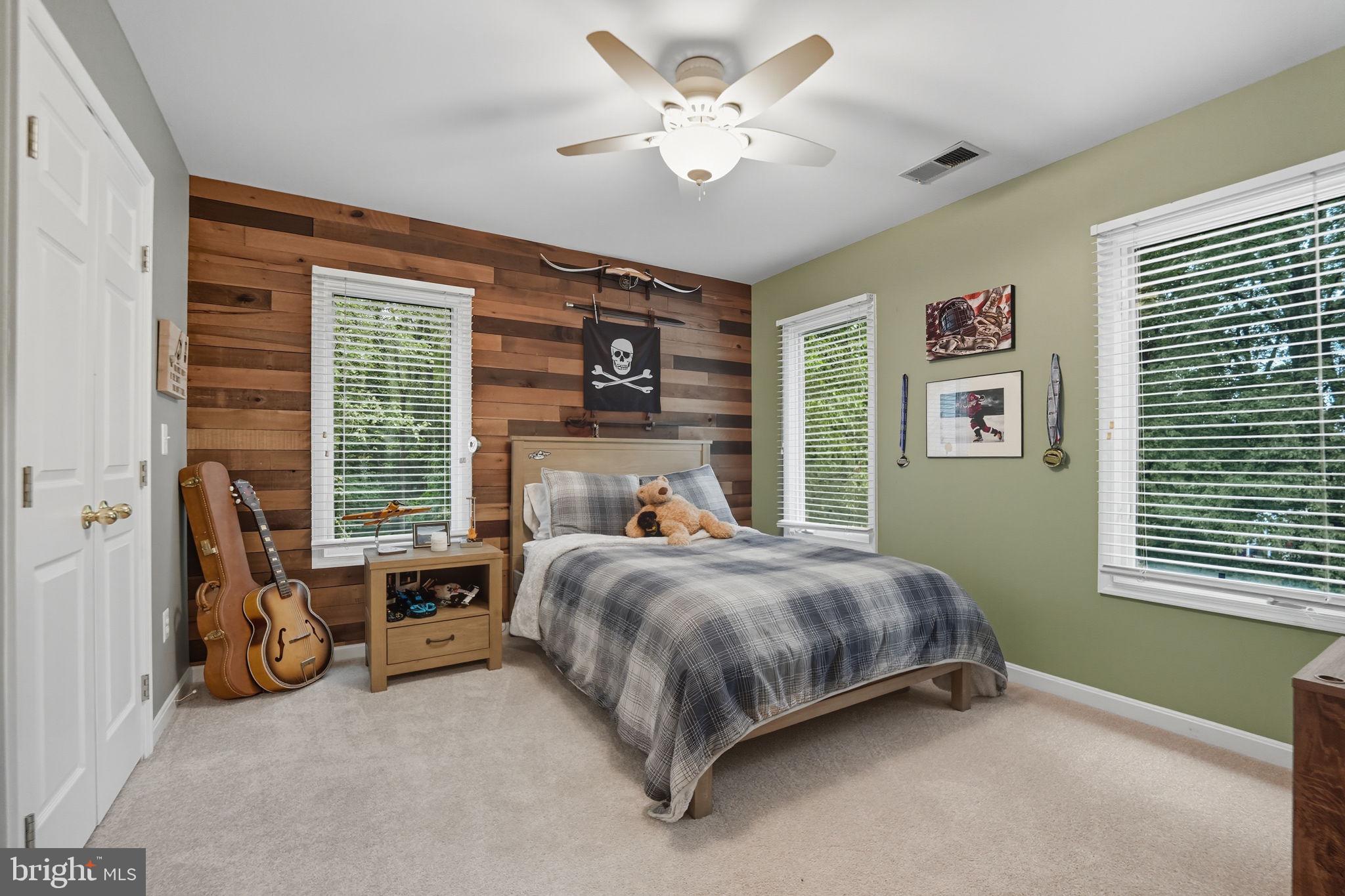 AYR HILL - Residential