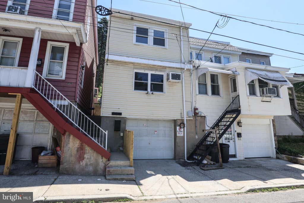 Photo of 804 Water Street, POTTSVILLE, PA 17901 (MLS # PASK2026874)