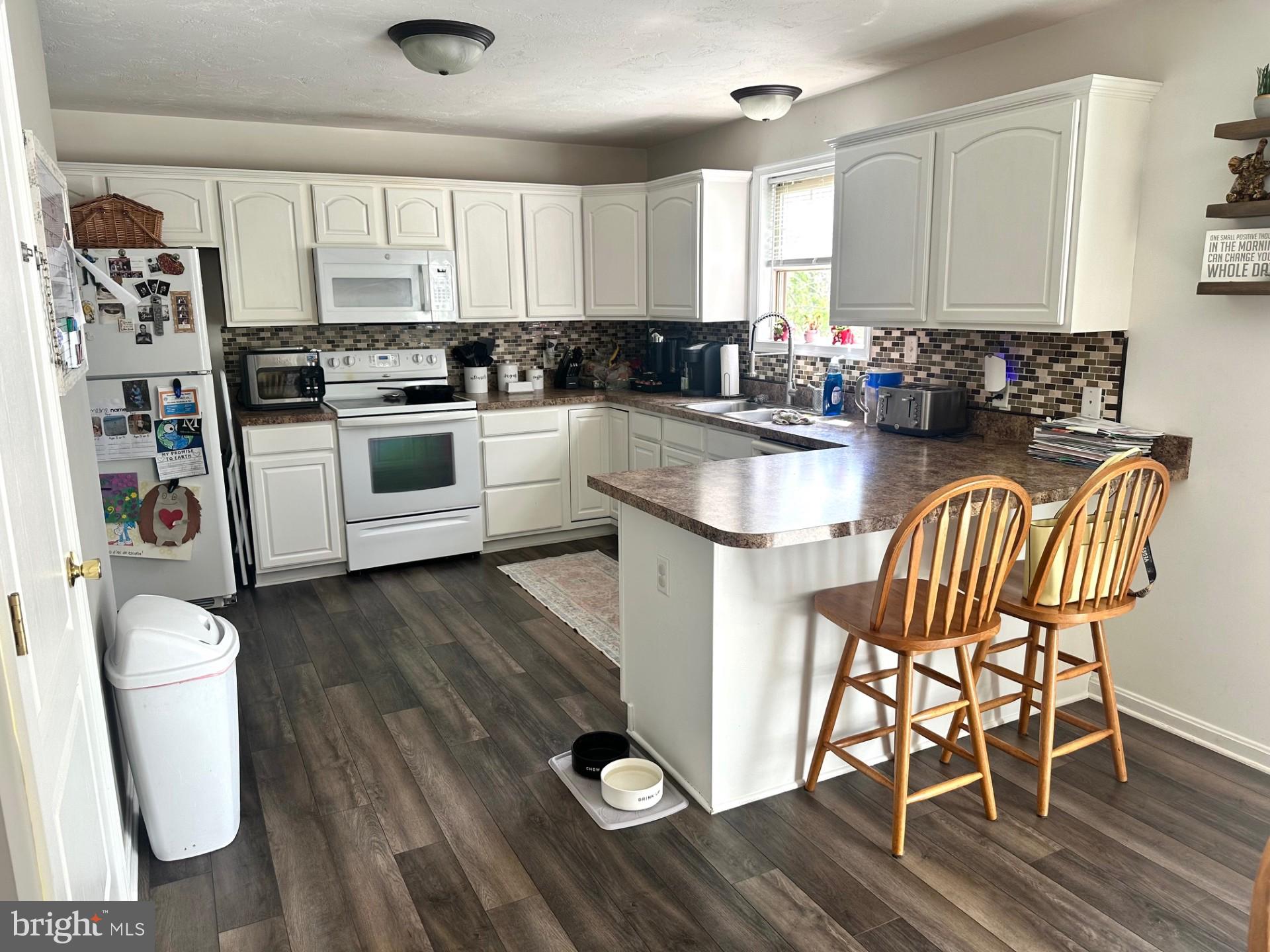 137 MAPLE DRIVE