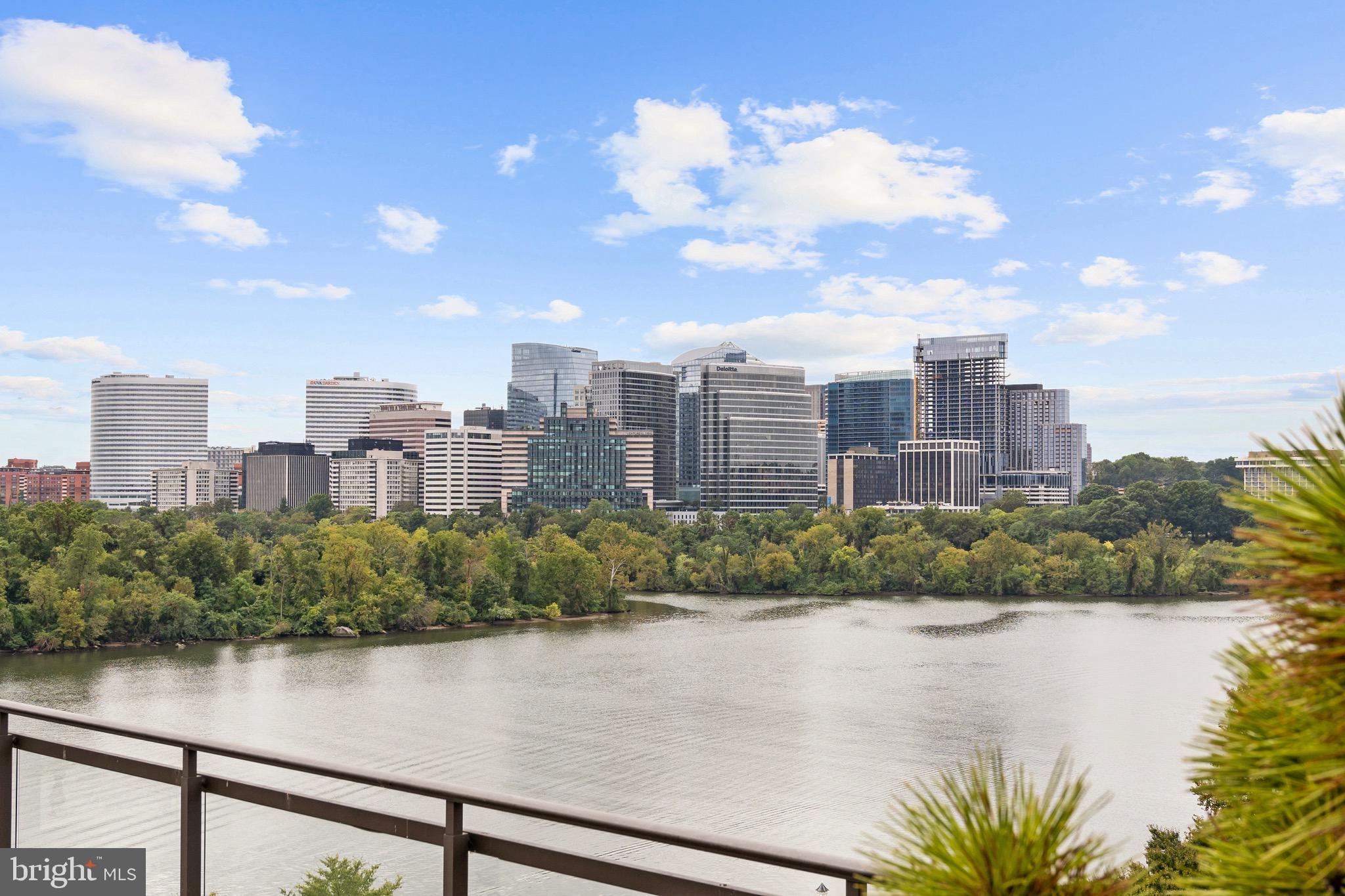GEORGETOWN - Residential