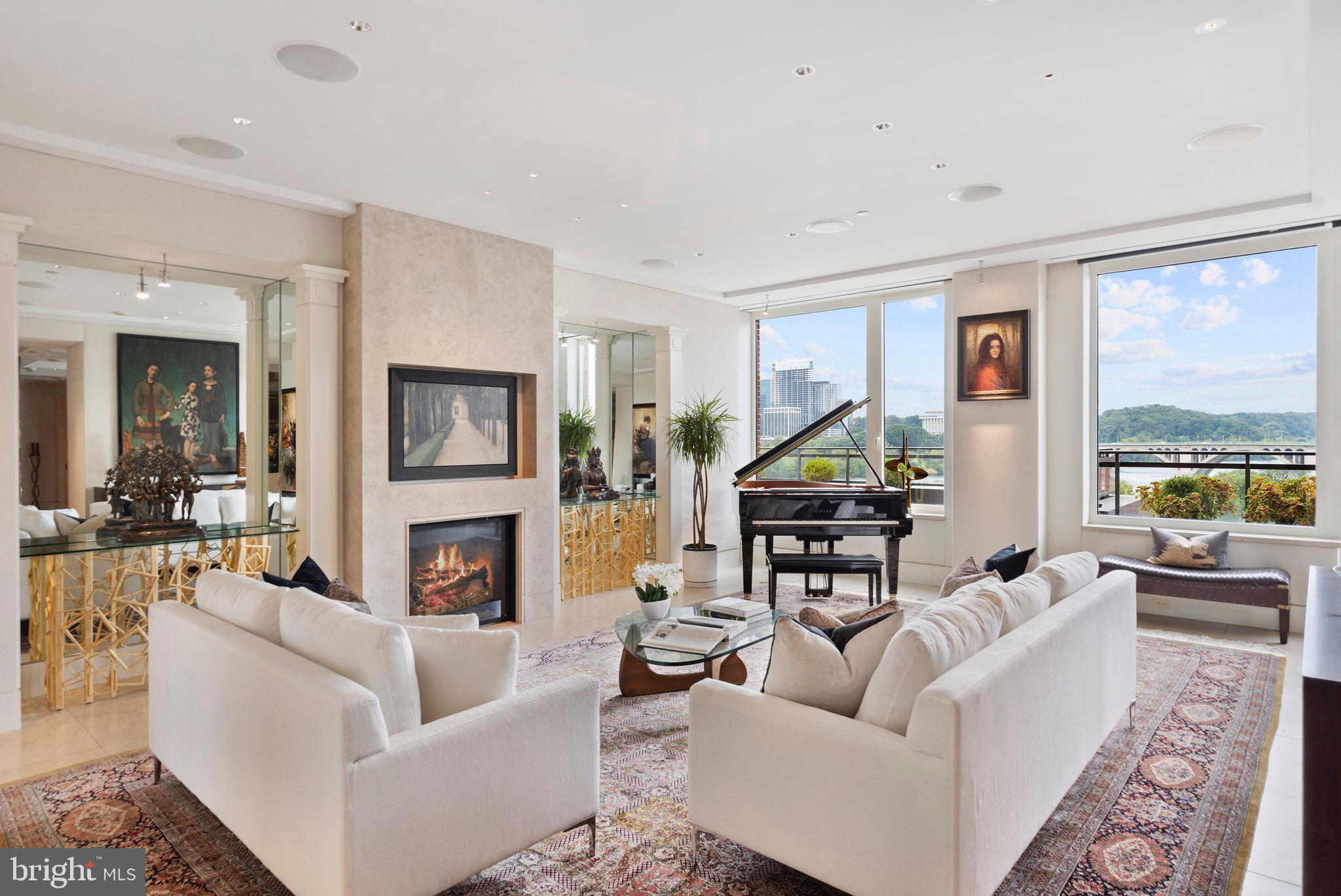 GEORGETOWN - Residential