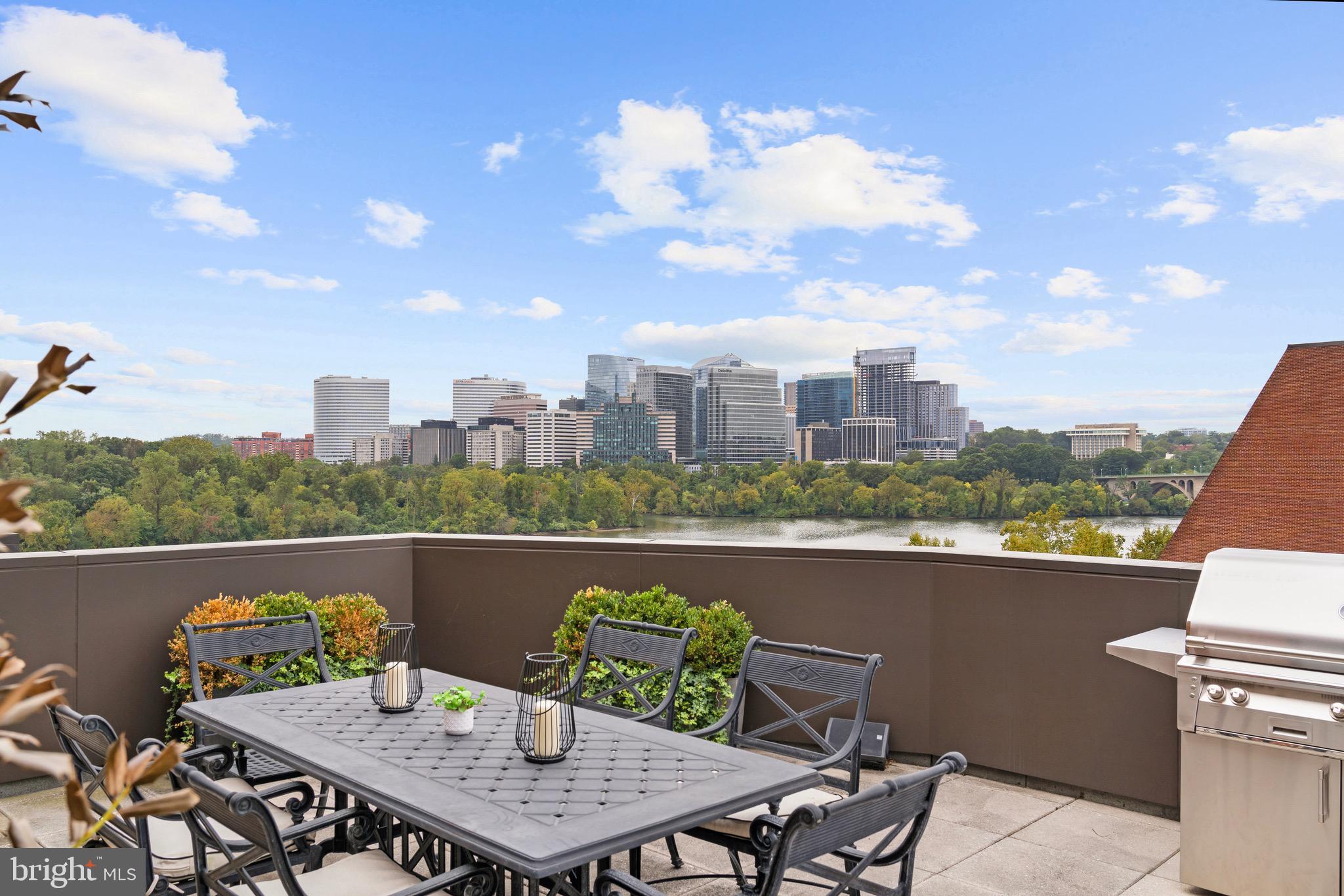 GEORGETOWN - Residential