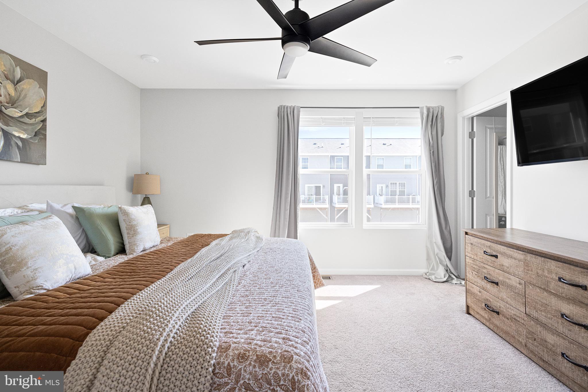 PRESIDENTS POINTE - Residential Lease