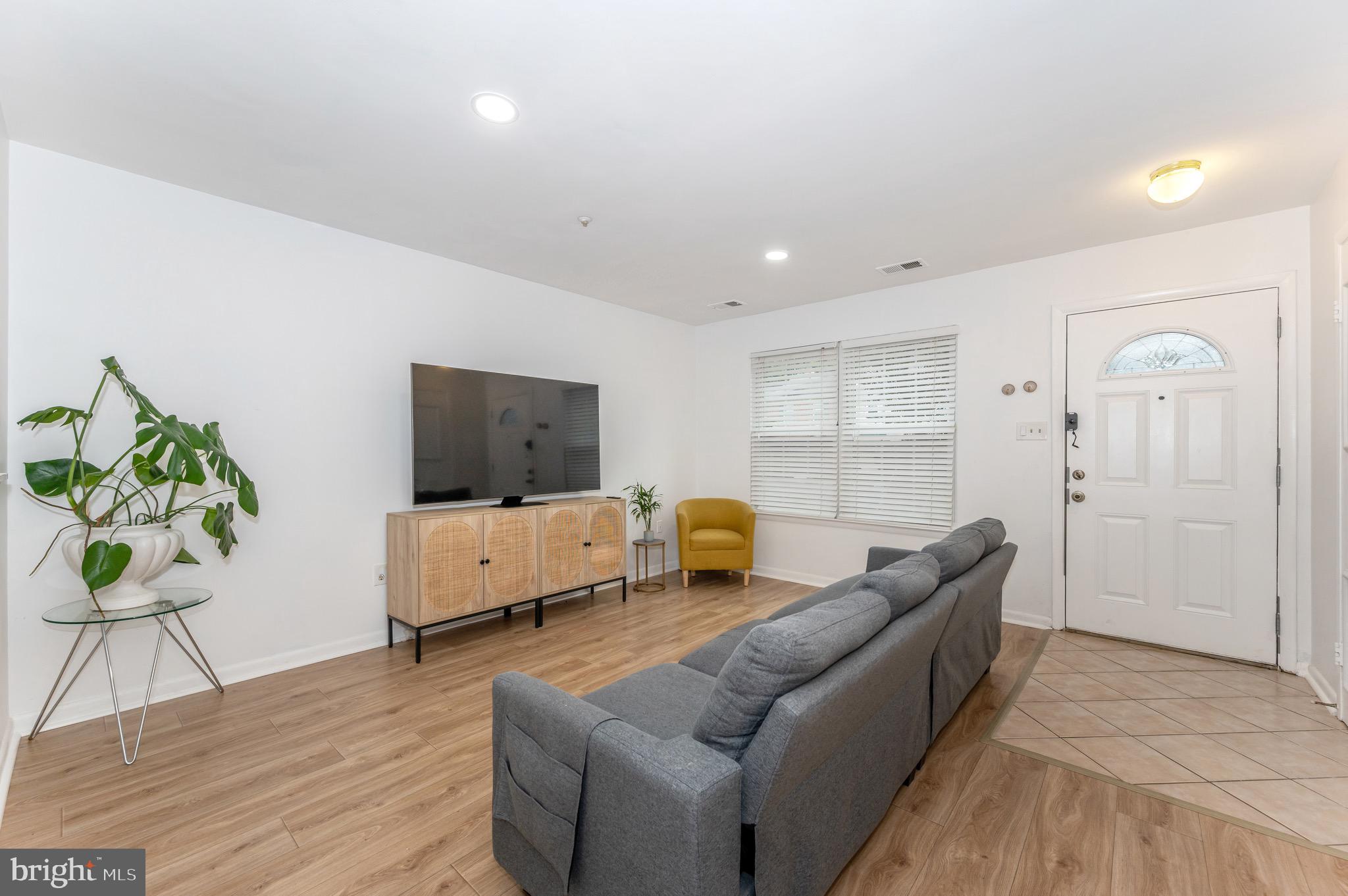 19050 HIGHSTREAM DRIVE 798