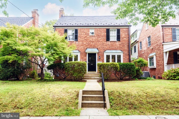 4519 YUMA ST NW, WASHINGTON, DC 20016 - Image 657cf2a18c88295bc726058ec0fc6a69/2302184128