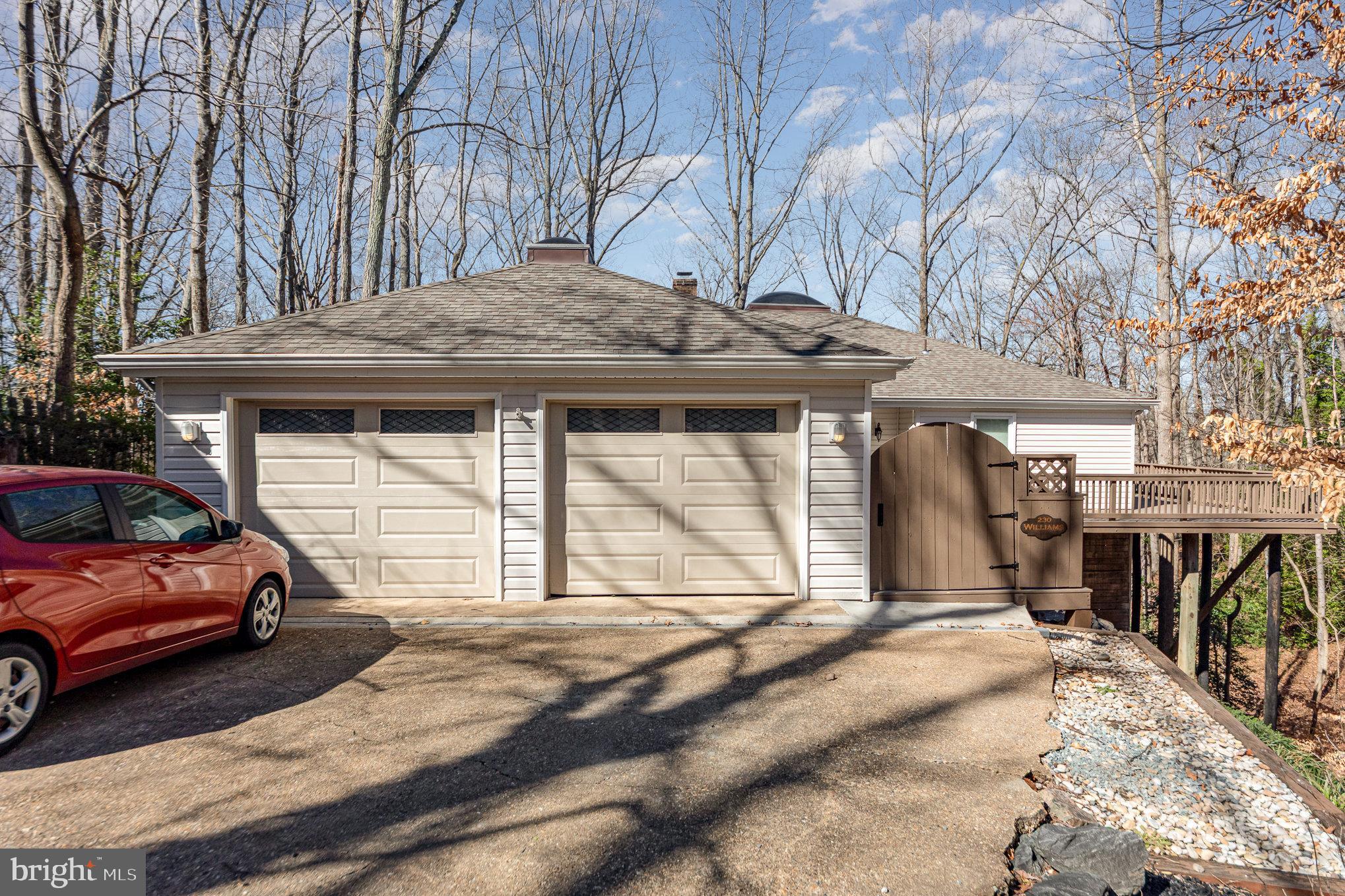 AQUIA HARBOUR - Residential