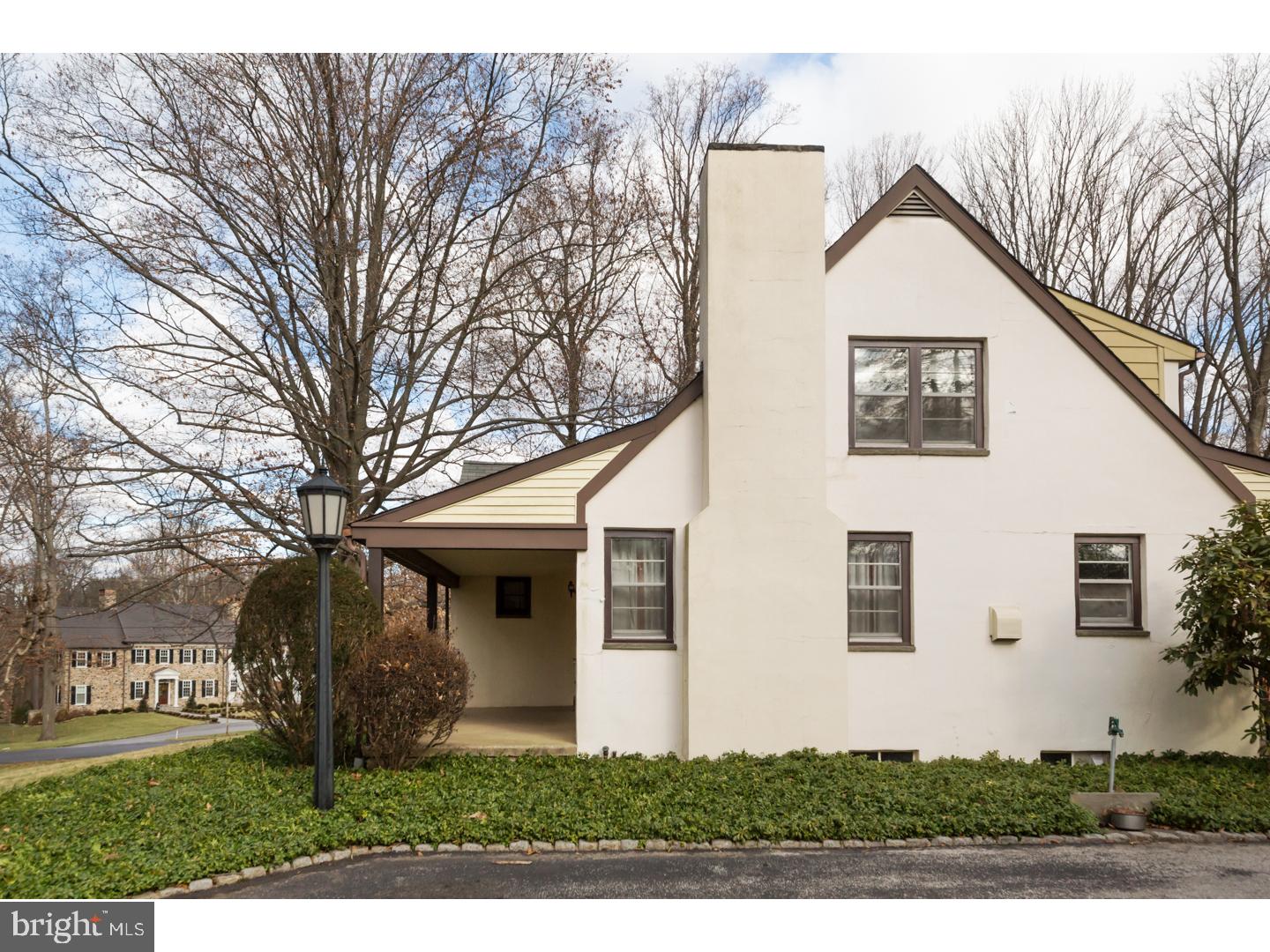 RADNOR HUNT - Residential