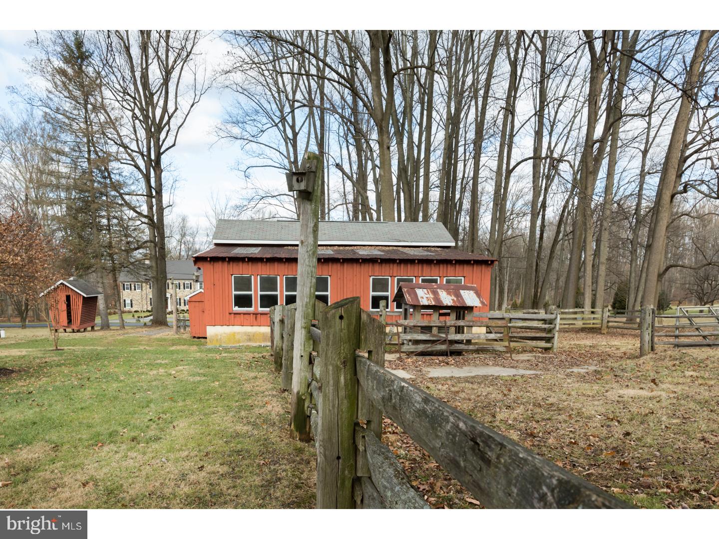 RADNOR HUNT - Residential