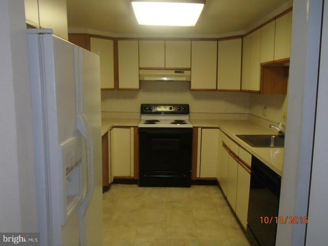 ROLAND PARK - Residential