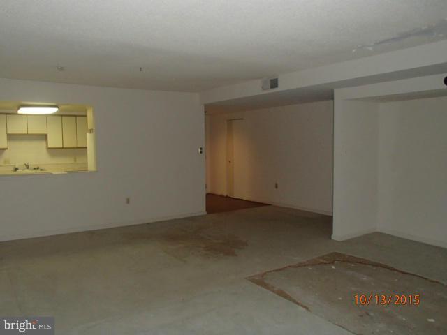 ROLAND PARK - Residential