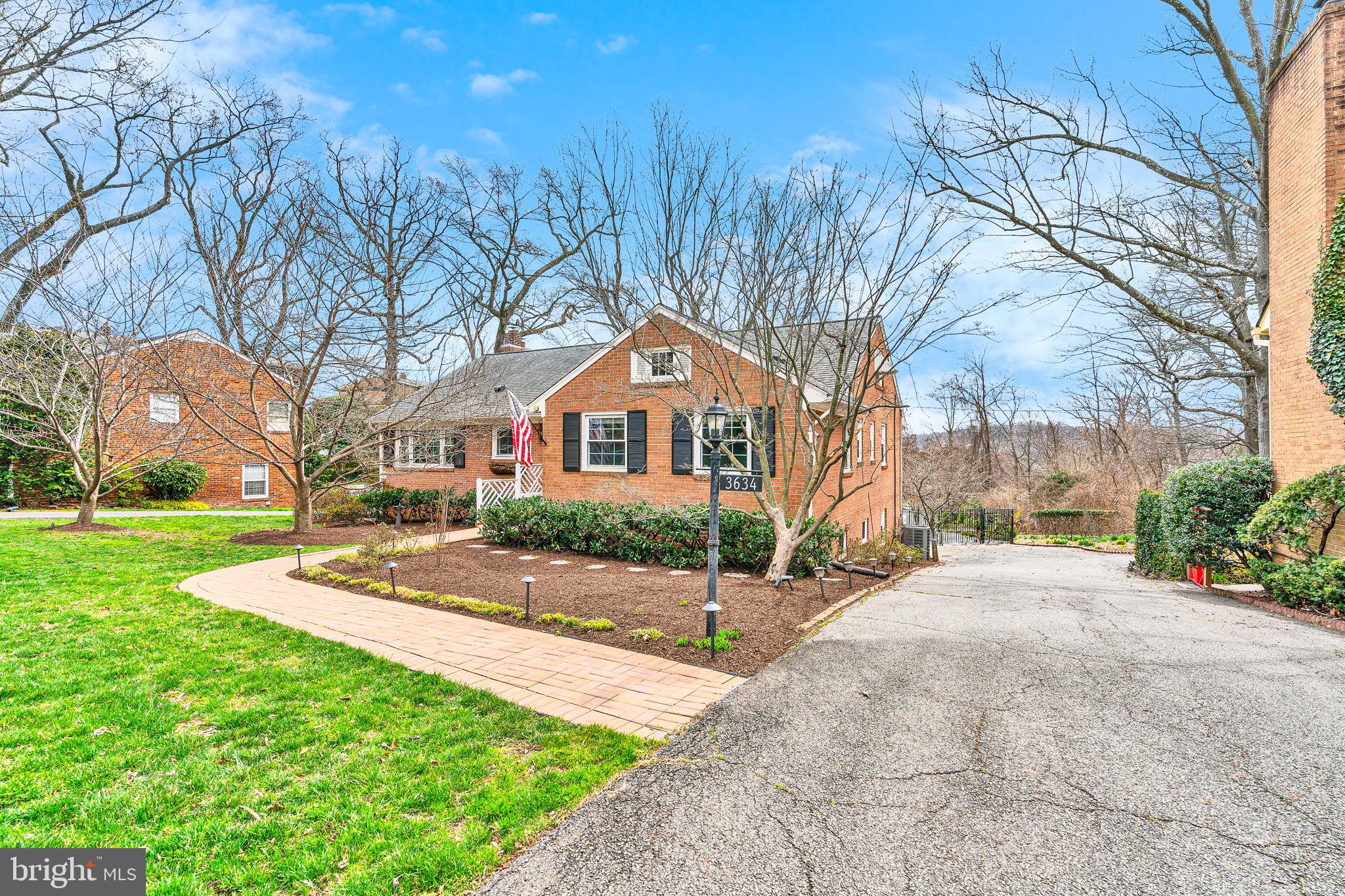 ALNOR HEIGHTS - Residential