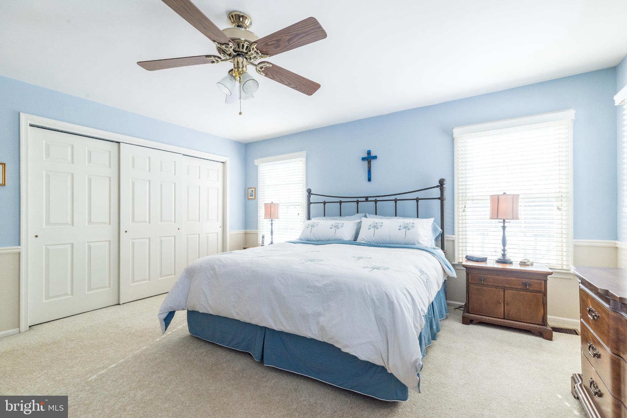 GWYNEDD HUNT - Residential