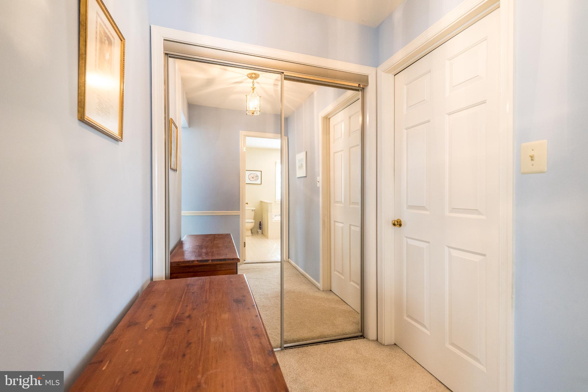 GWYNEDD HUNT - Residential