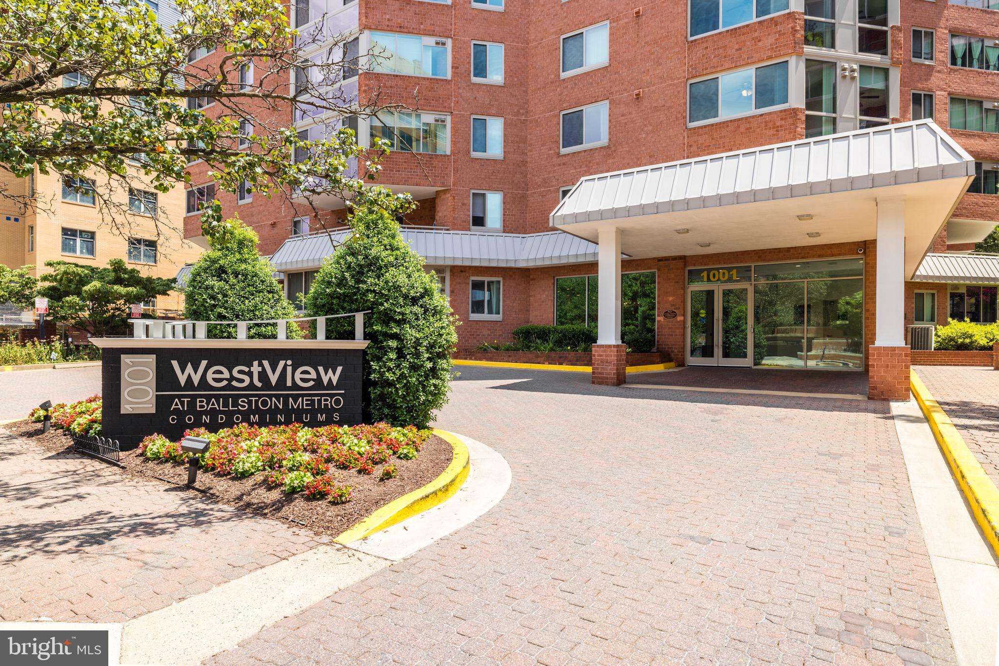 WESTVIEW AT BALLSTON METRO - Residential