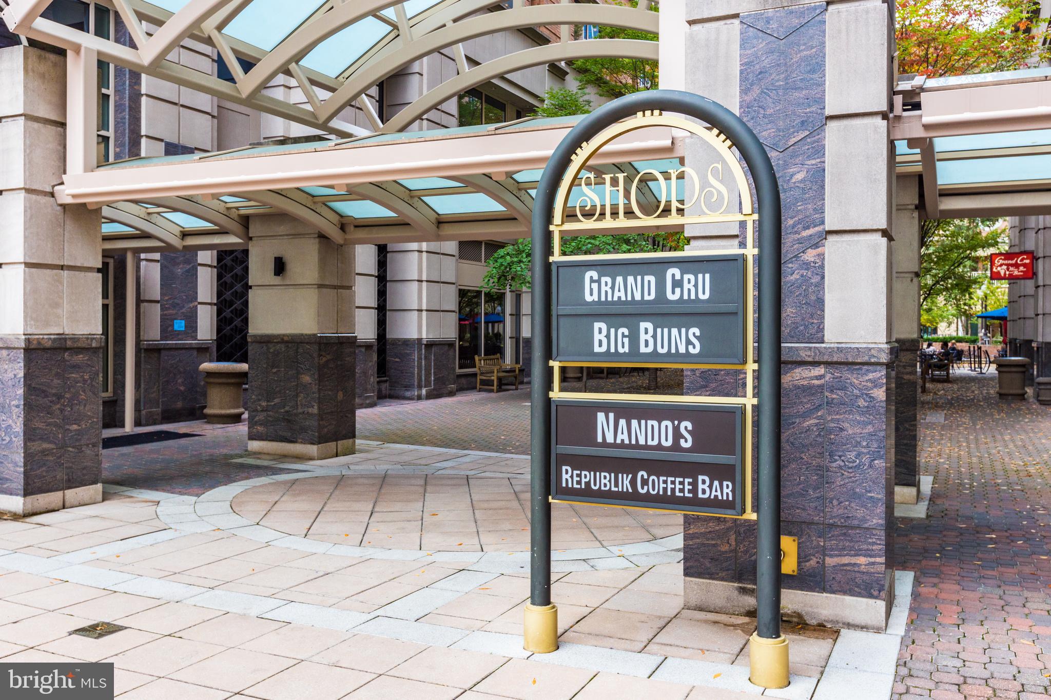 WESTVIEW AT BALLSTON METRO - Residential