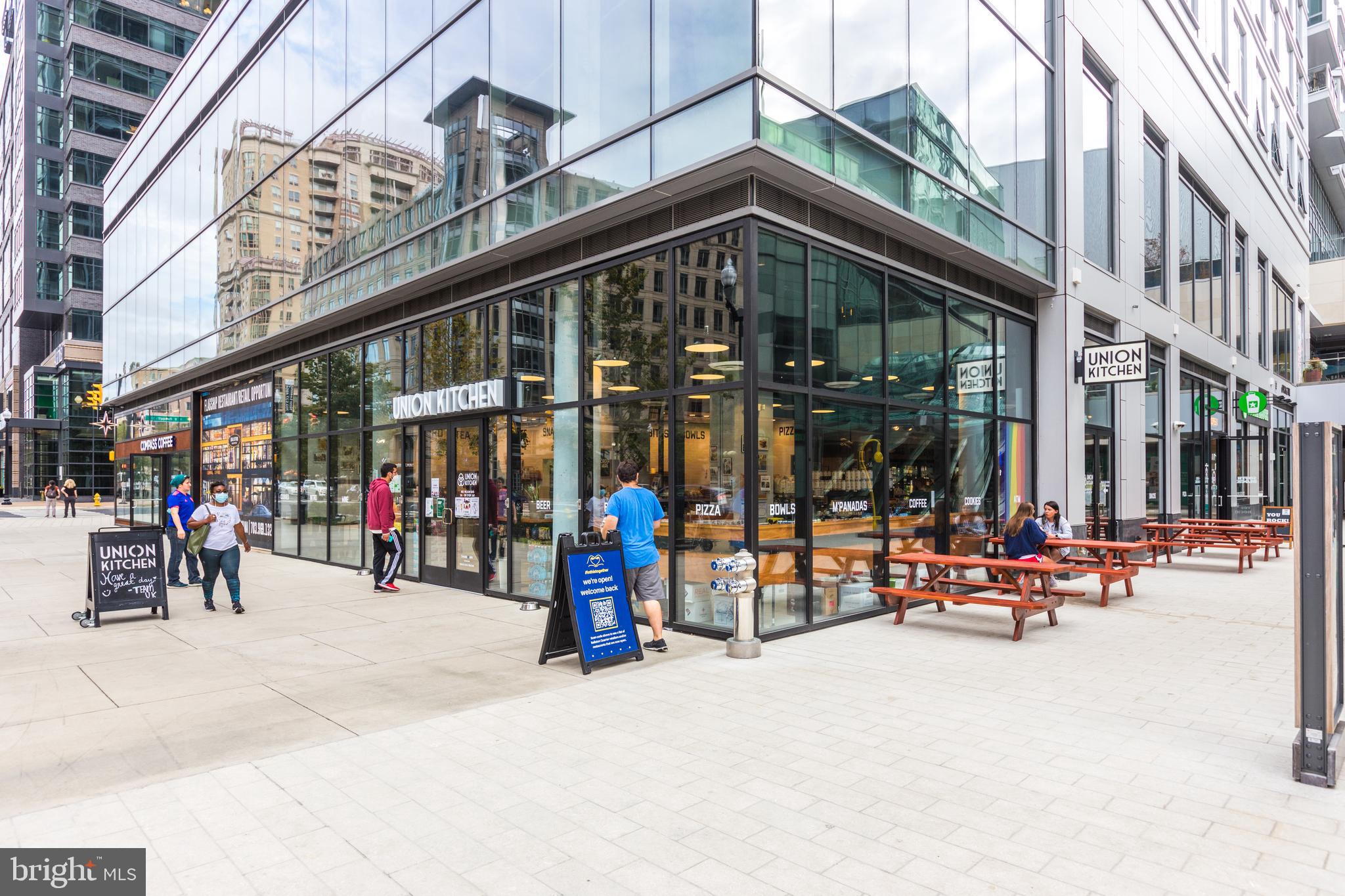 WESTVIEW AT BALLSTON METRO - Residential