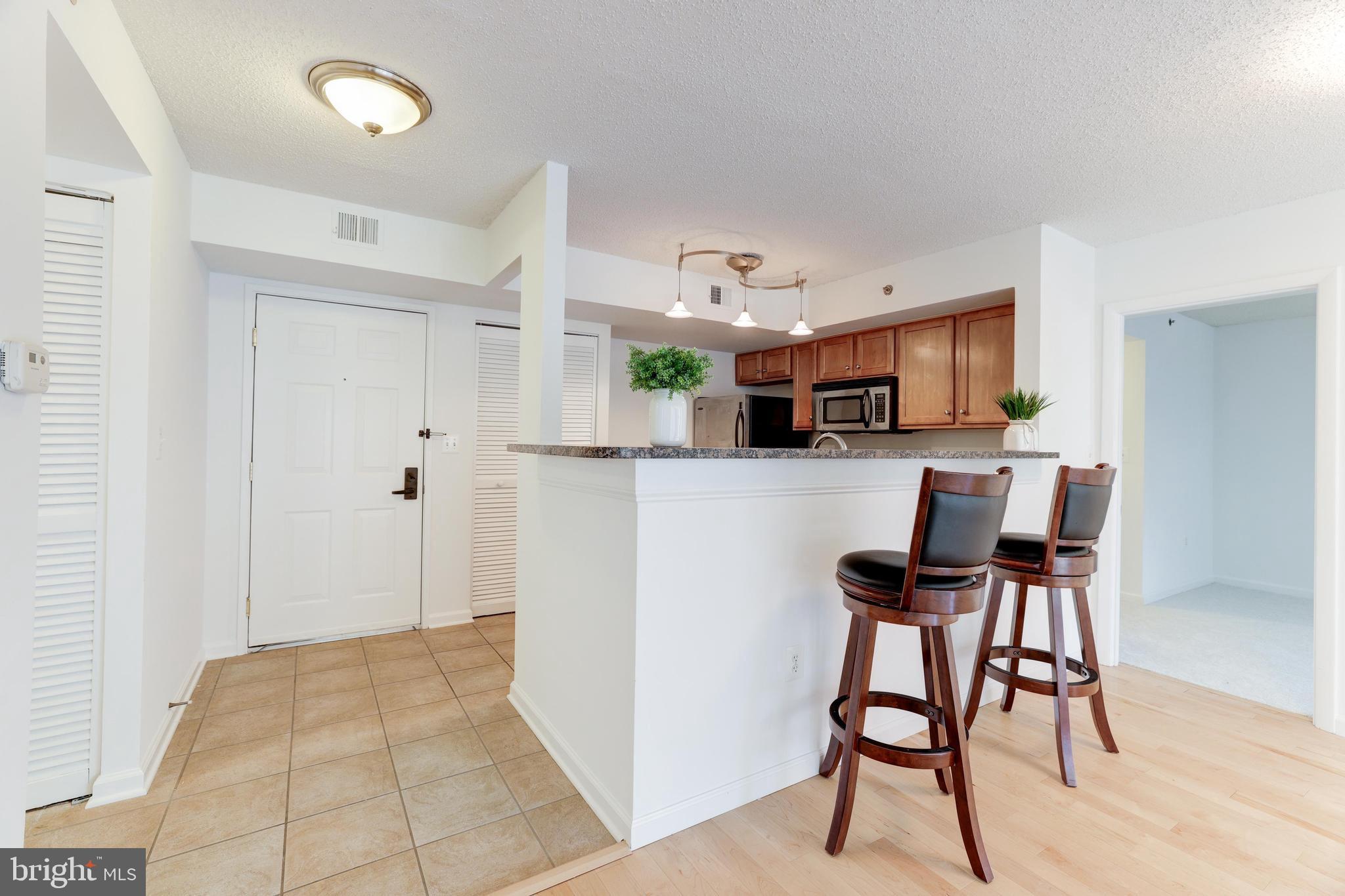 WESTVIEW AT BALLSTON METRO - Residential