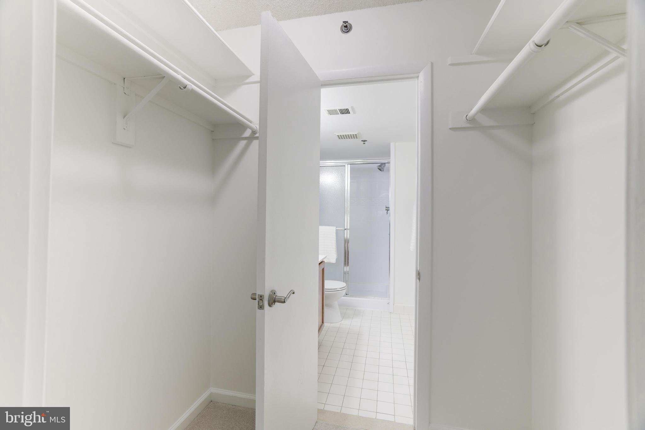 WESTVIEW AT BALLSTON METRO - Residential