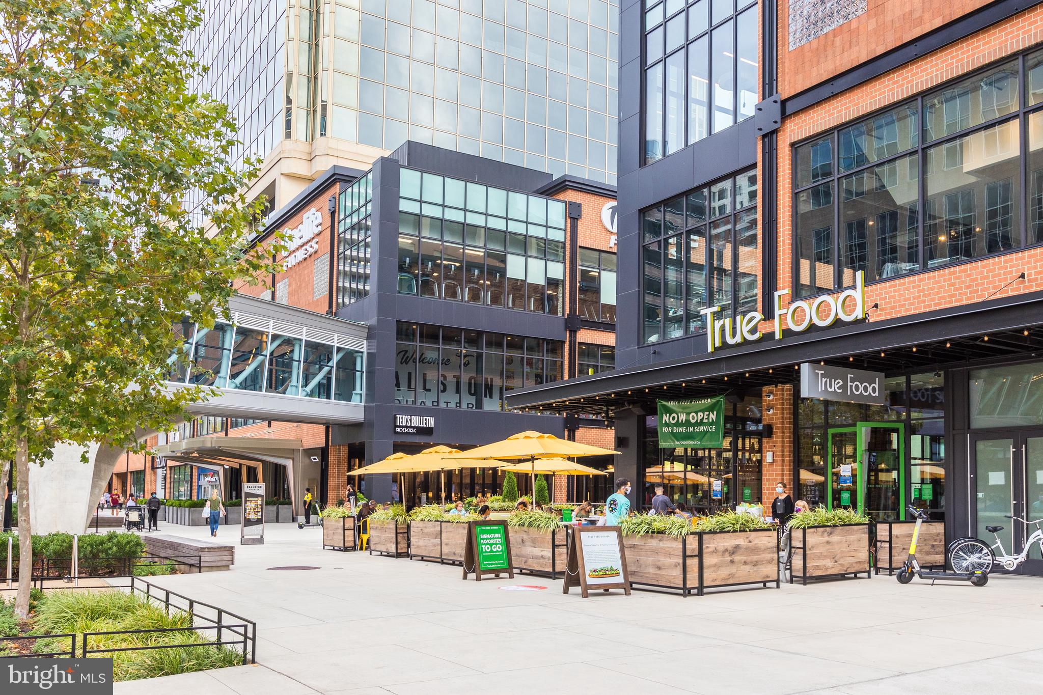 WESTVIEW AT BALLSTON METRO - Residential