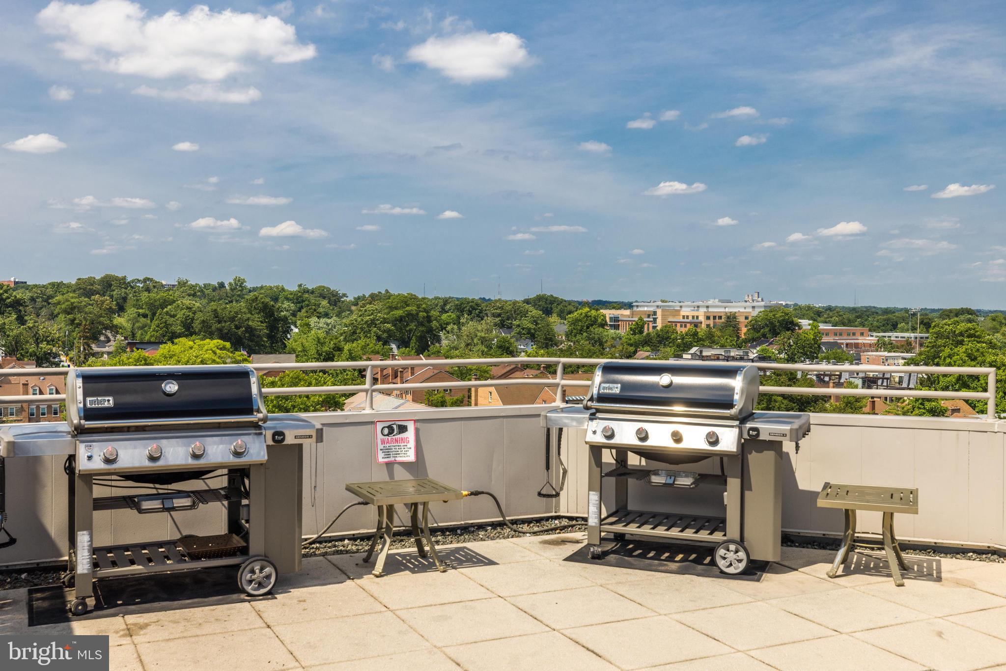 WESTVIEW AT BALLSTON METRO - Residential