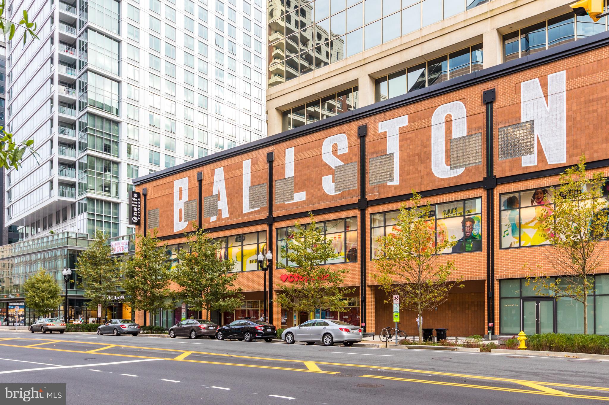 WESTVIEW AT BALLSTON METRO - Residential