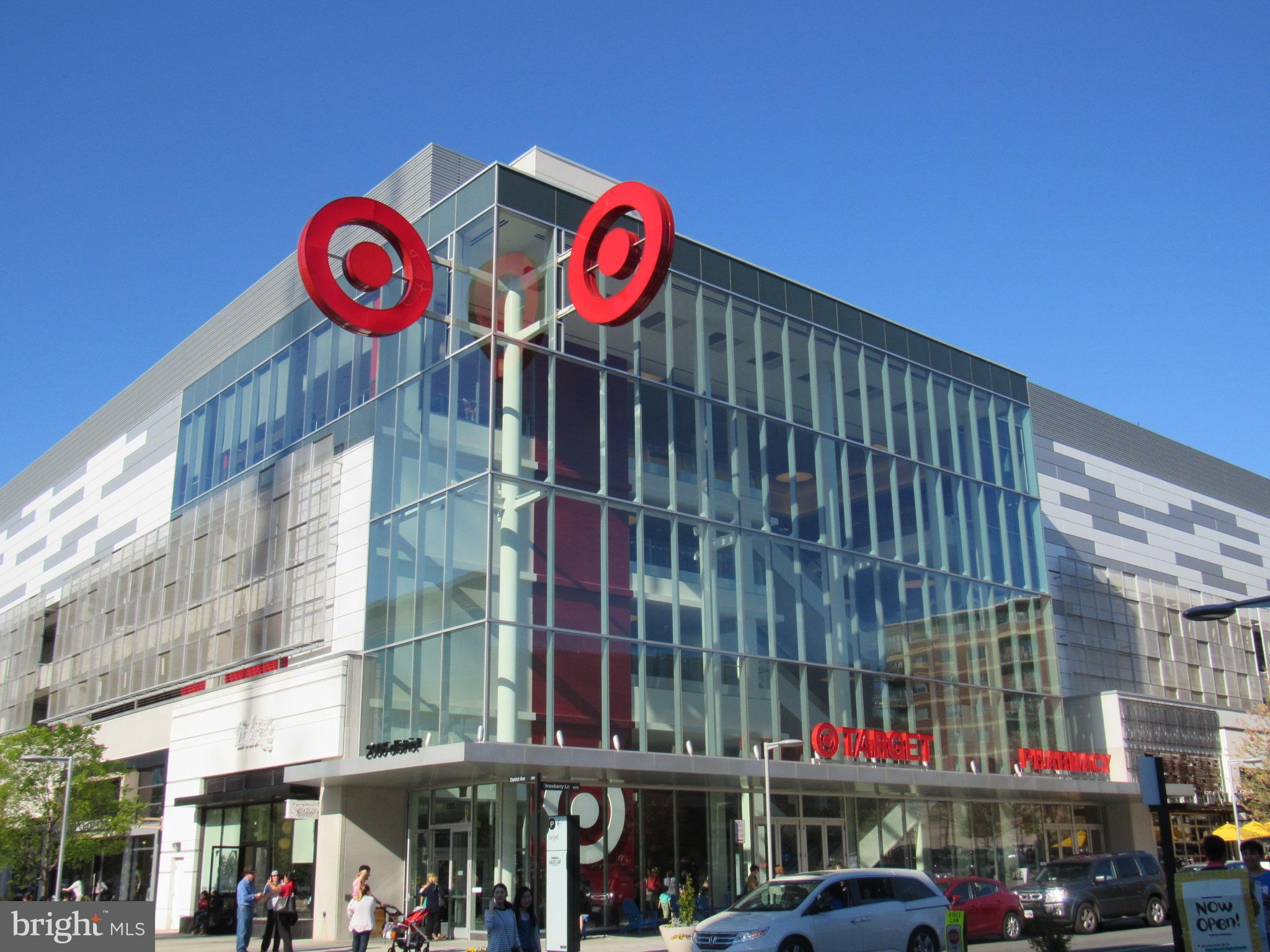 YORKTOWNE SQUARE - Residential Lease