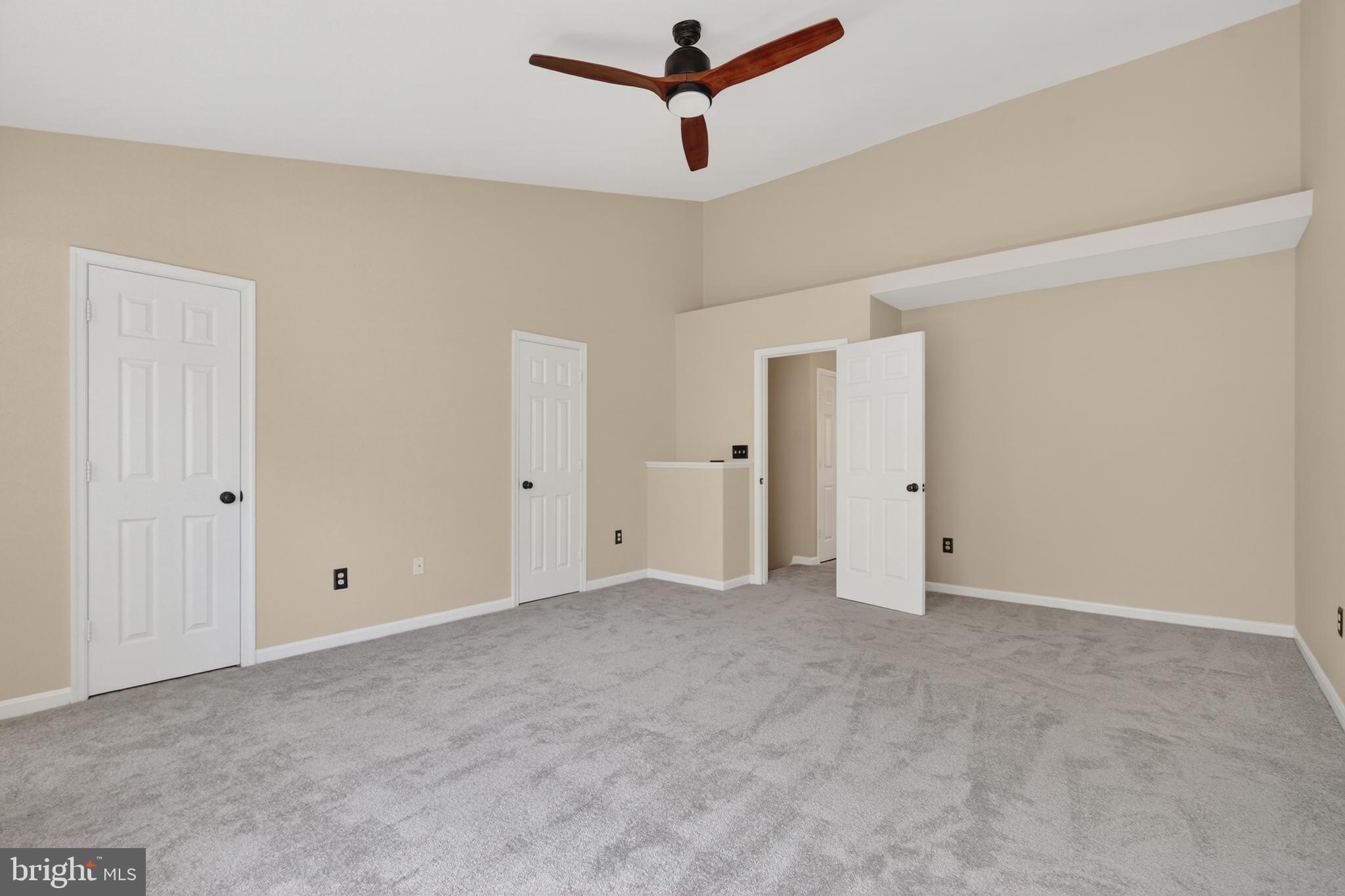 KINGSTOWNE - Residential