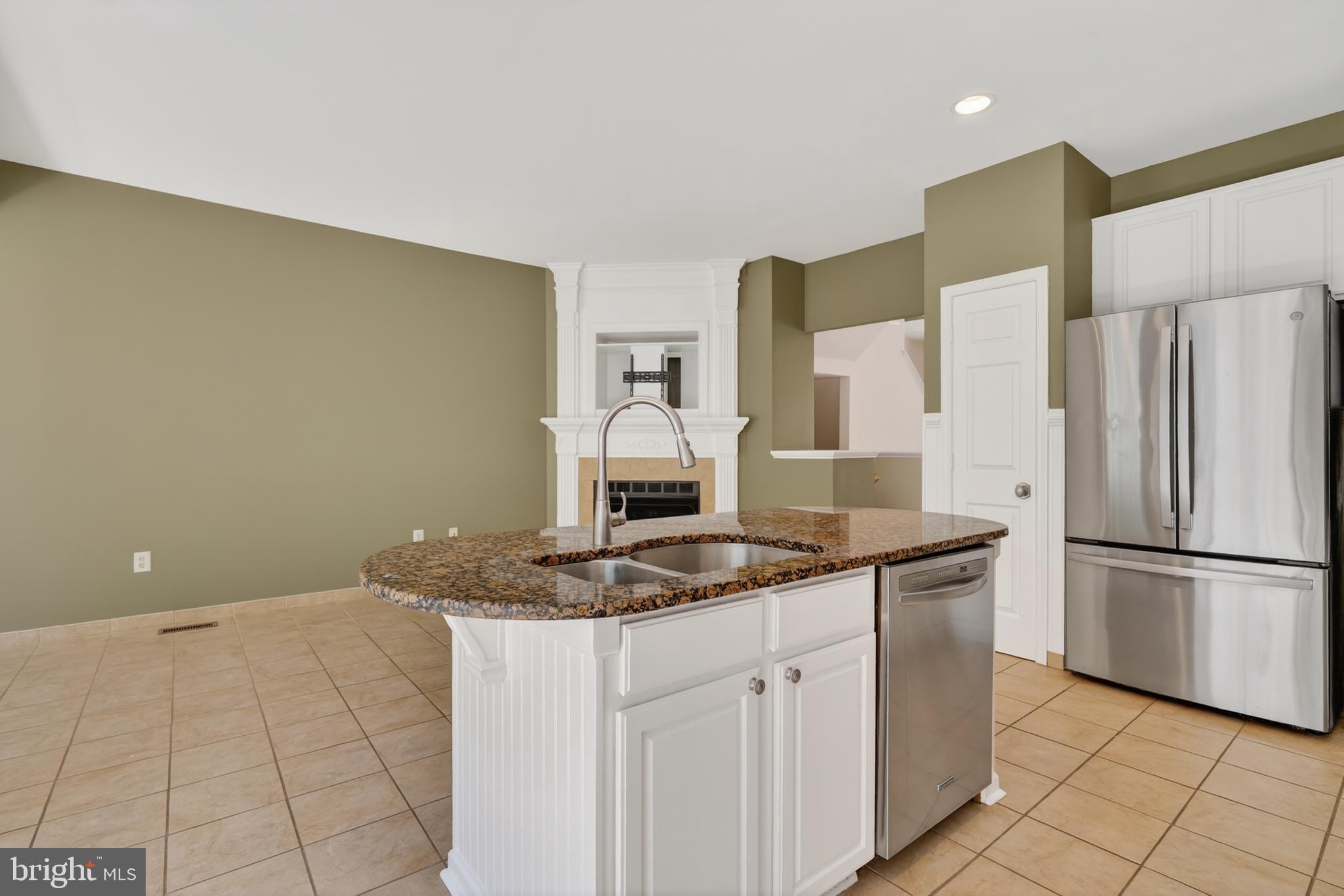 KINGSTOWNE - Residential
