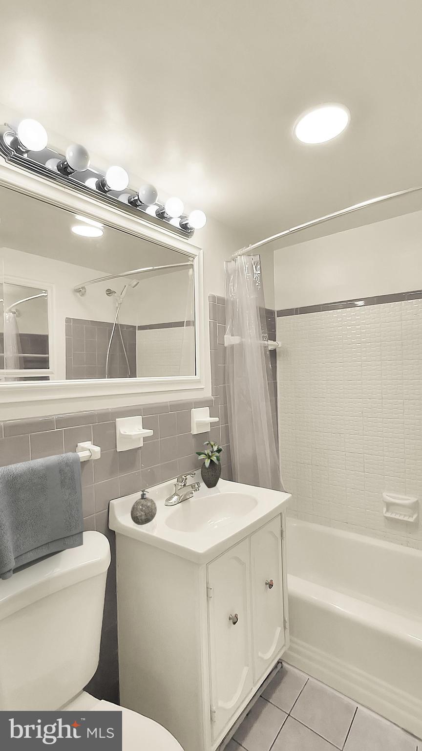 GROSVENOR PARK - Residential