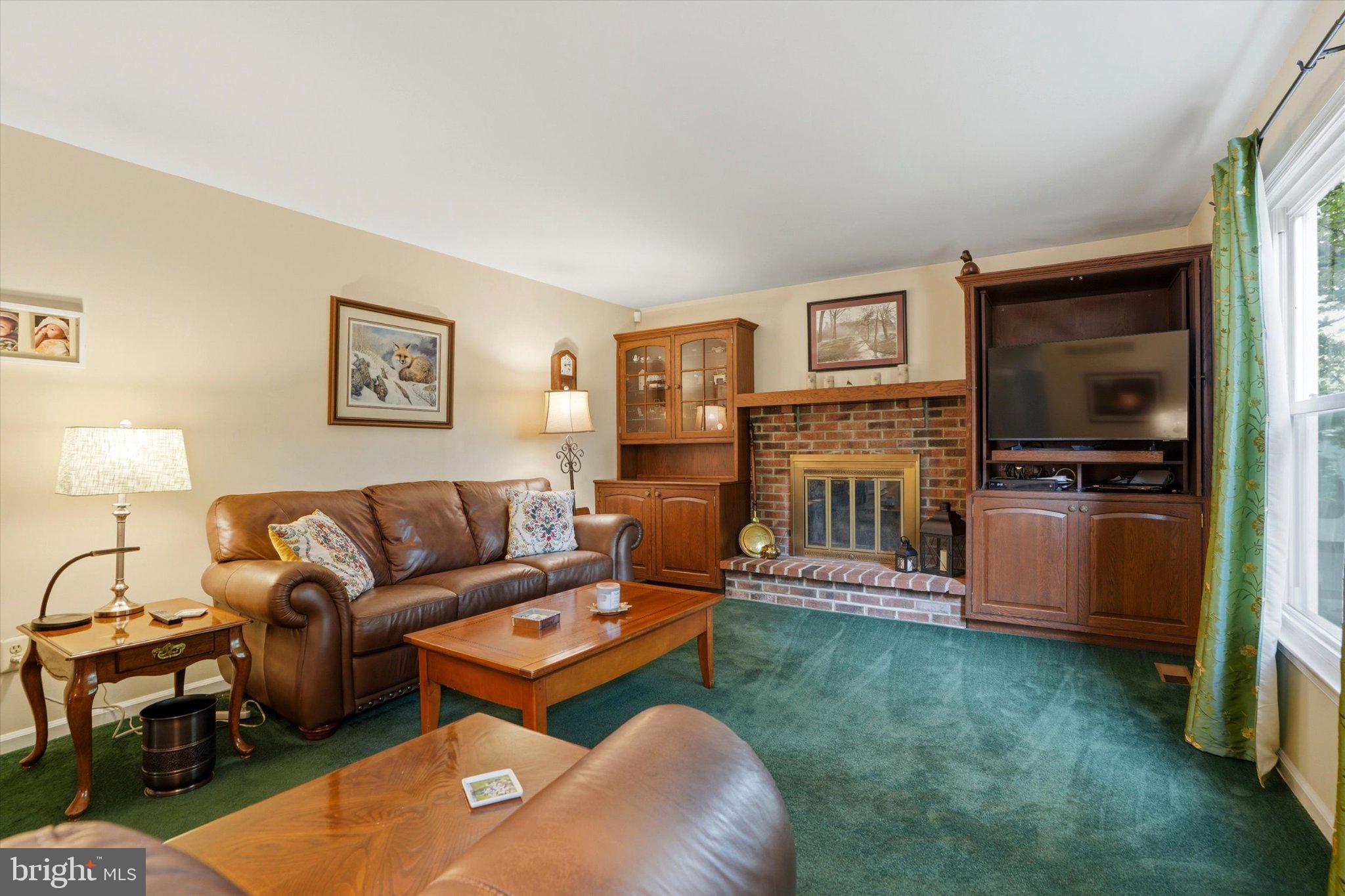 DUBLIN CHASE - Residential