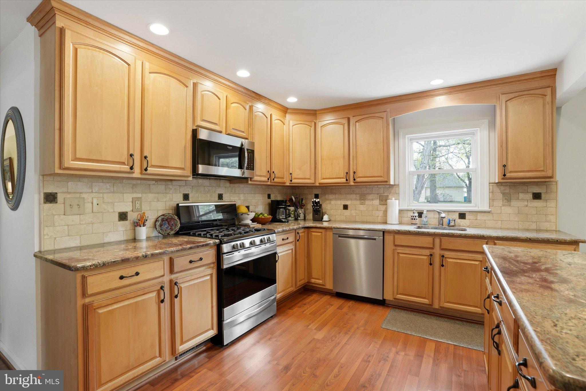 DUBLIN CHASE - Residential