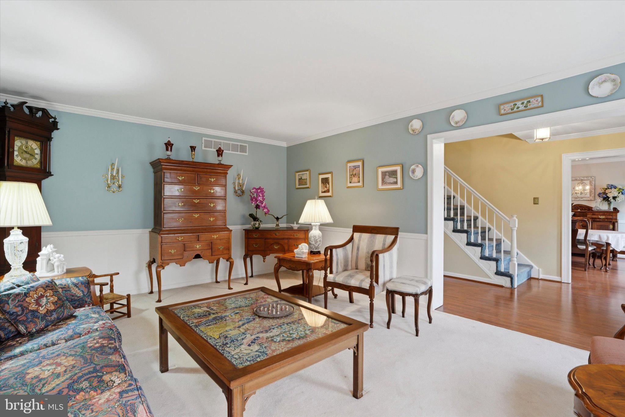 DUBLIN CHASE - Residential