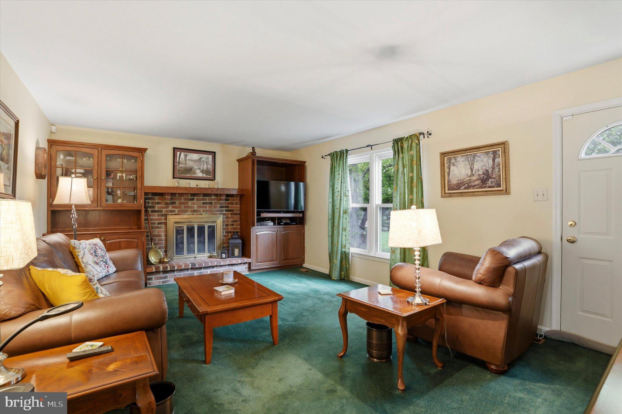 DUBLIN CHASE - Residential