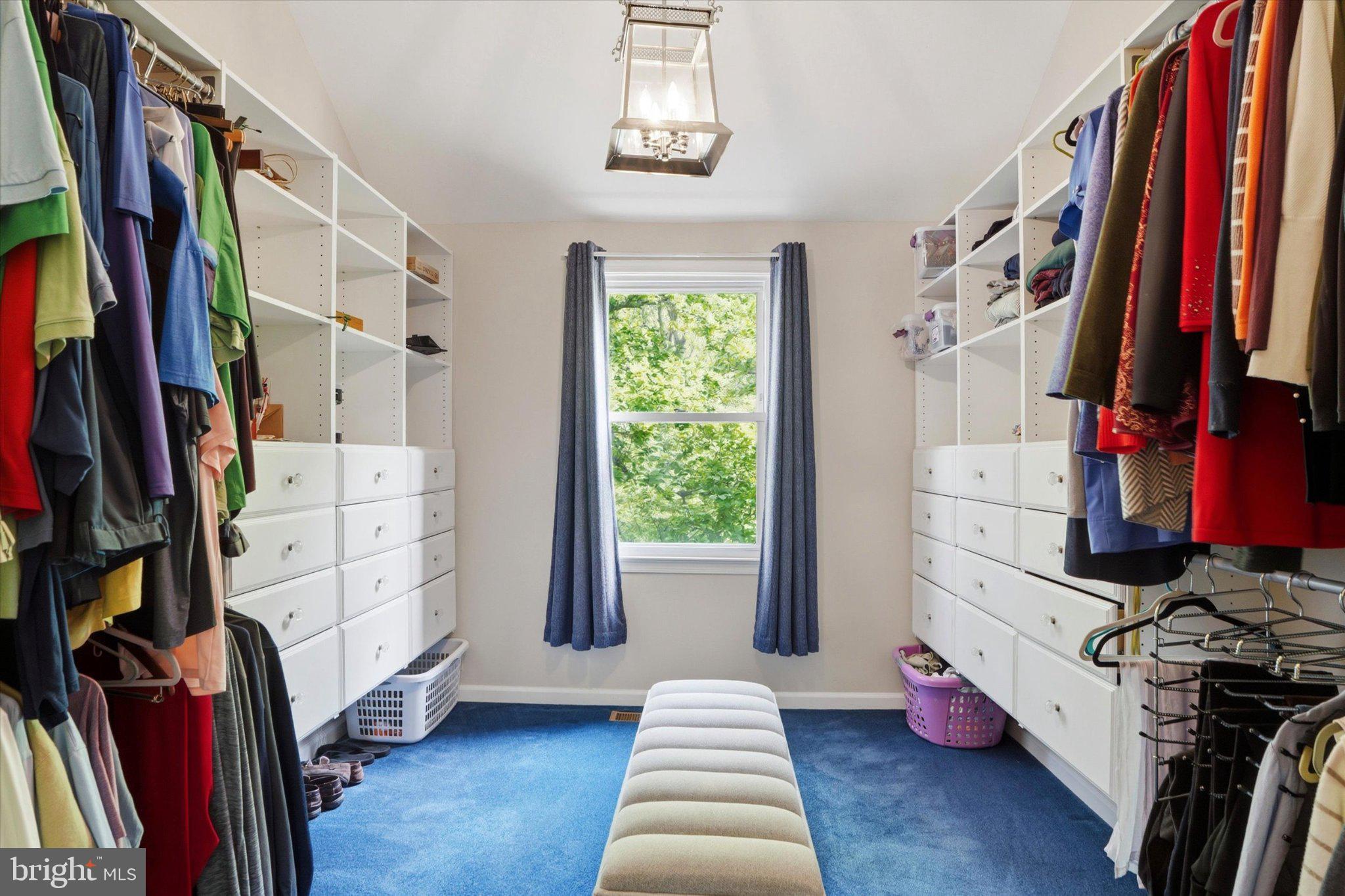 DUBLIN CHASE - Residential