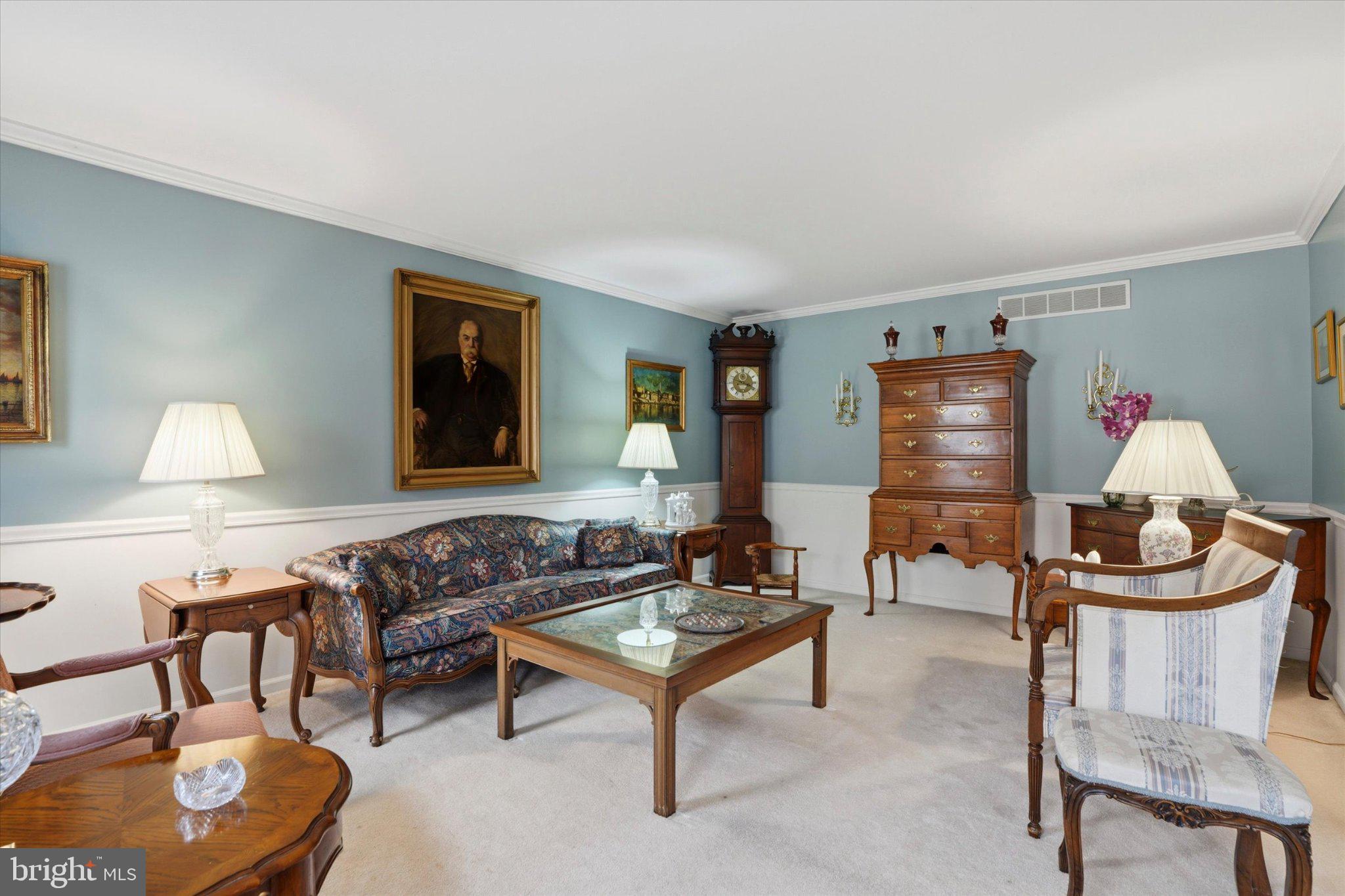 DUBLIN CHASE - Residential