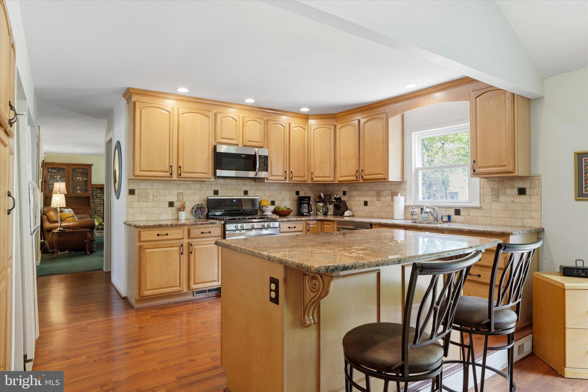 DUBLIN CHASE - Residential