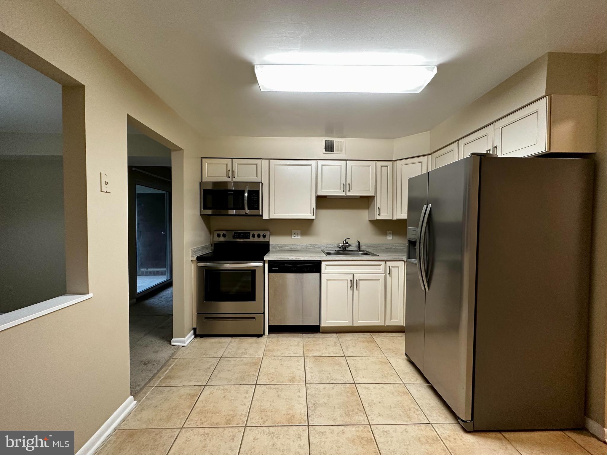 MAYS CHAPEL - Residential Lease