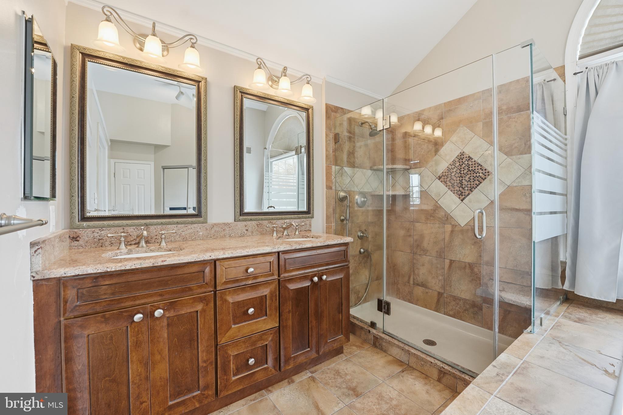 THOMASSON CROSSING - Residential