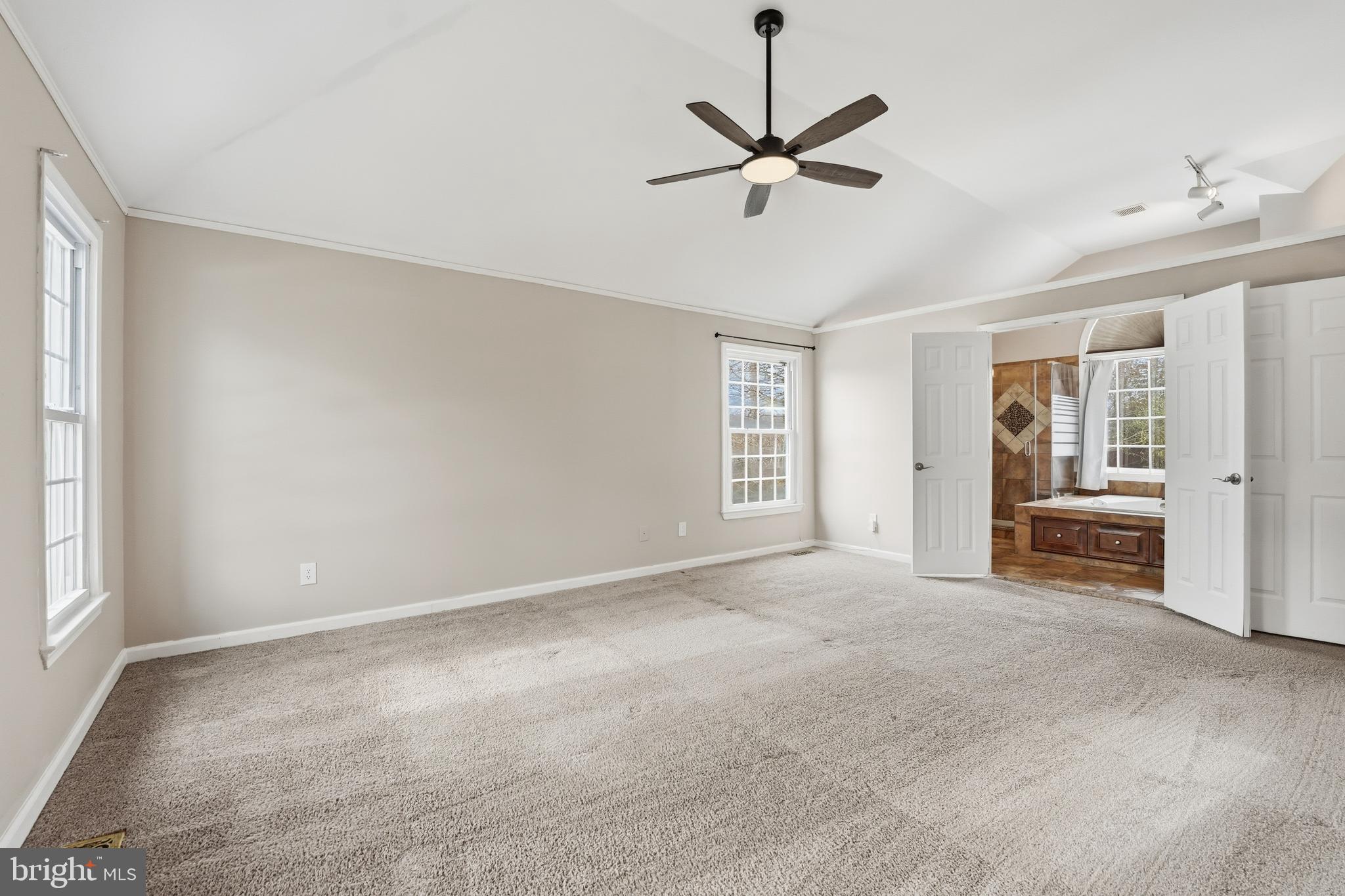 THOMASSON CROSSING - Residential