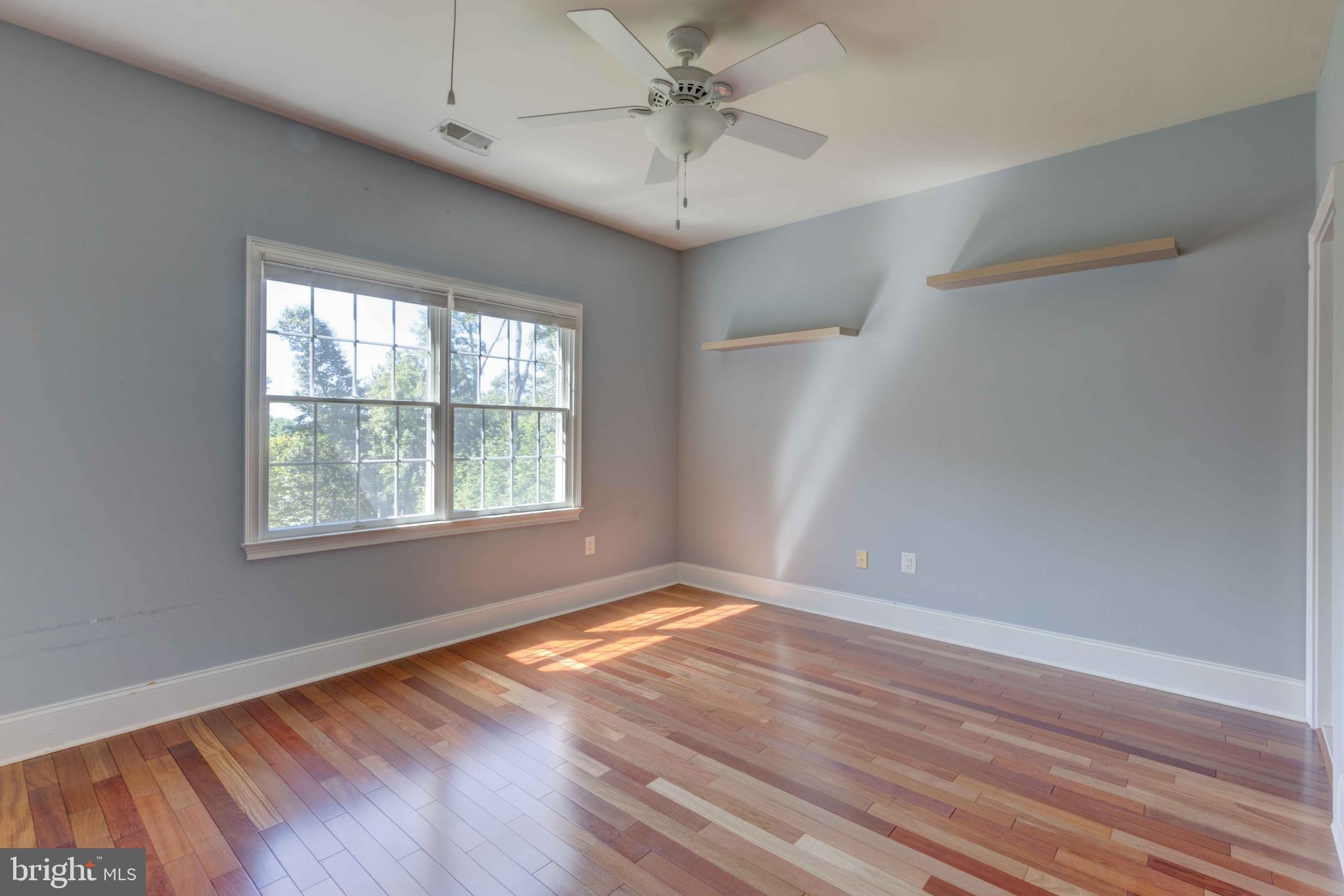 THE RESERVE AT TRIADELPHIA CROSSING - Residential