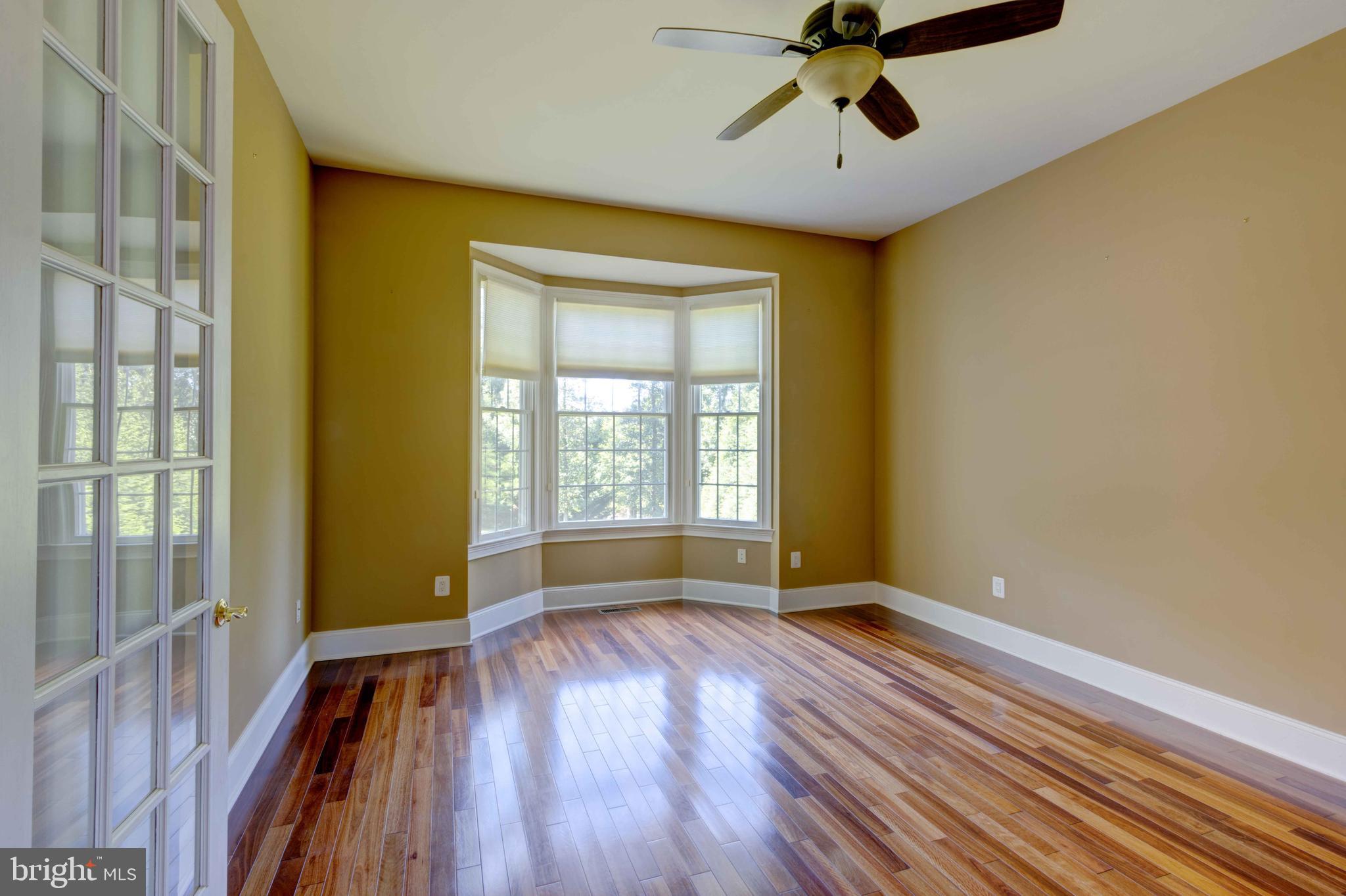 THE RESERVE AT TRIADELPHIA CROSSING - Residential