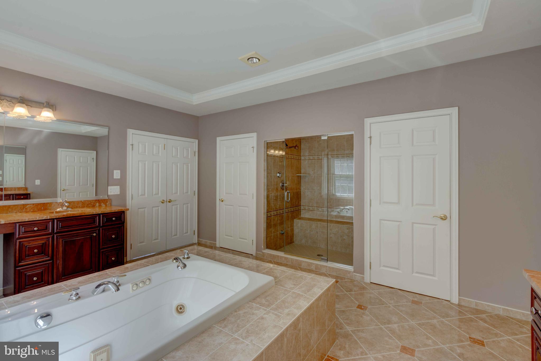 THE RESERVE AT TRIADELPHIA CROSSING - Residential