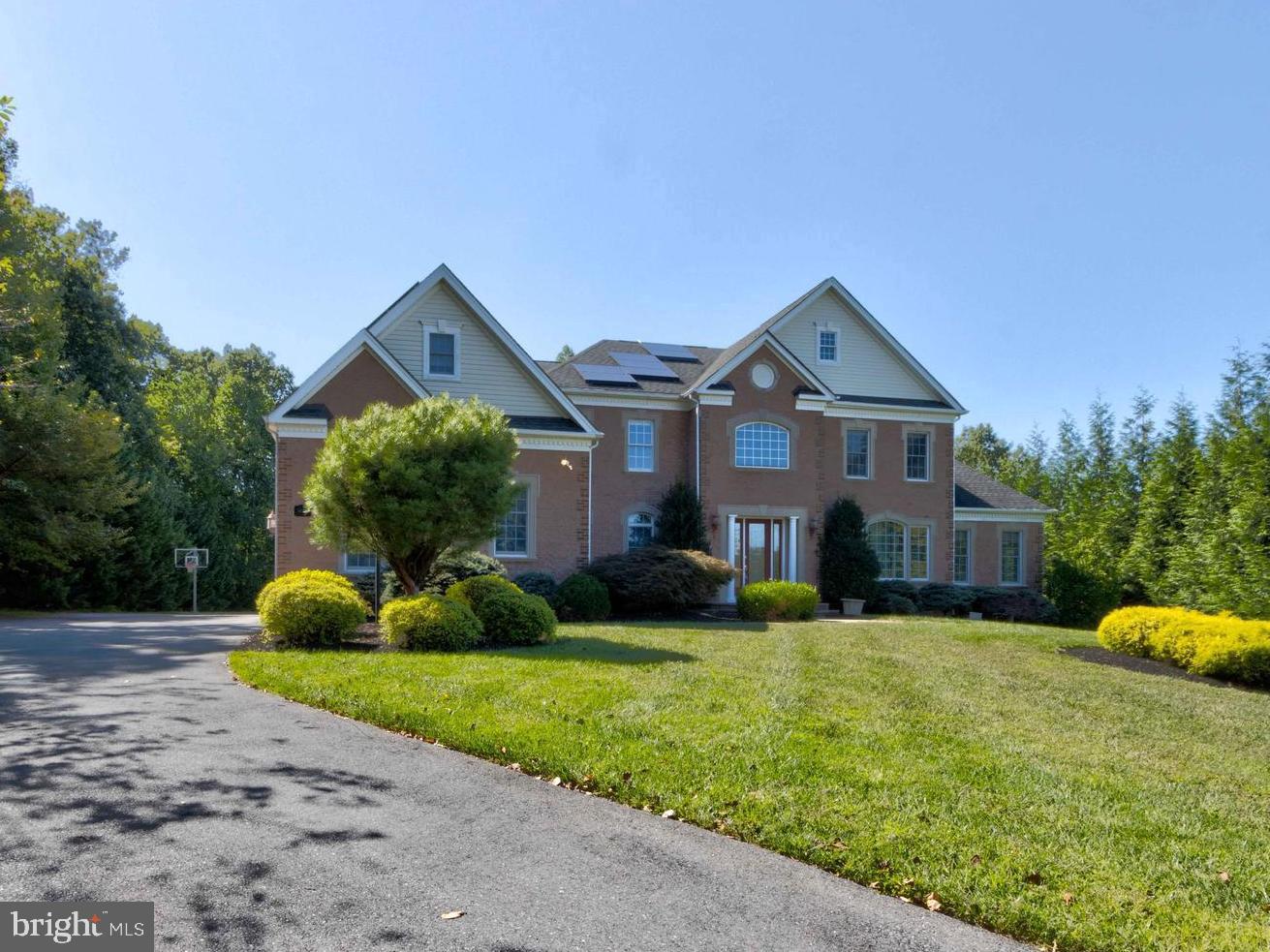 THE RESERVE AT TRIADELPHIA CROSSING - Residential