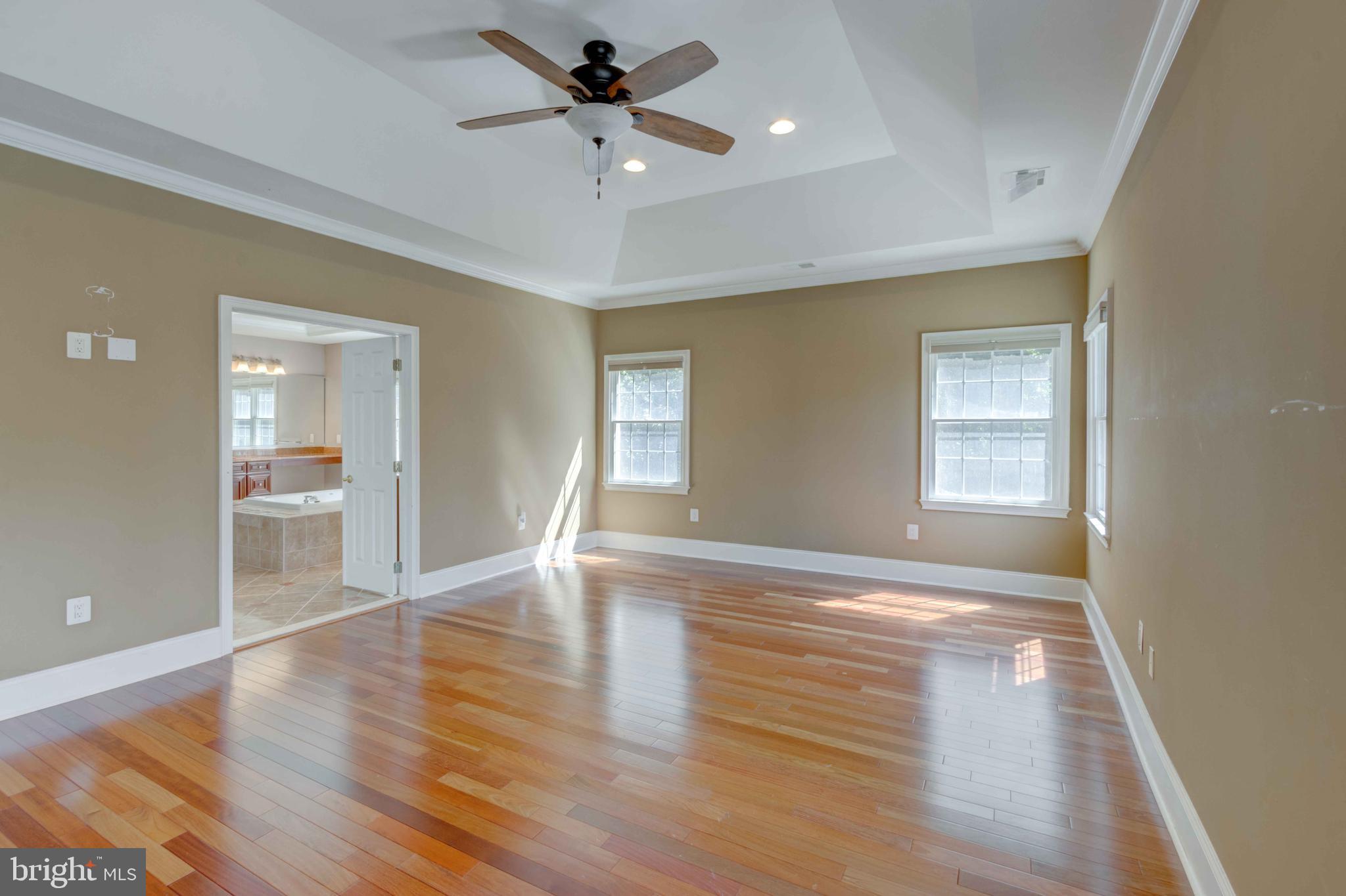 THE RESERVE AT TRIADELPHIA CROSSING - Residential