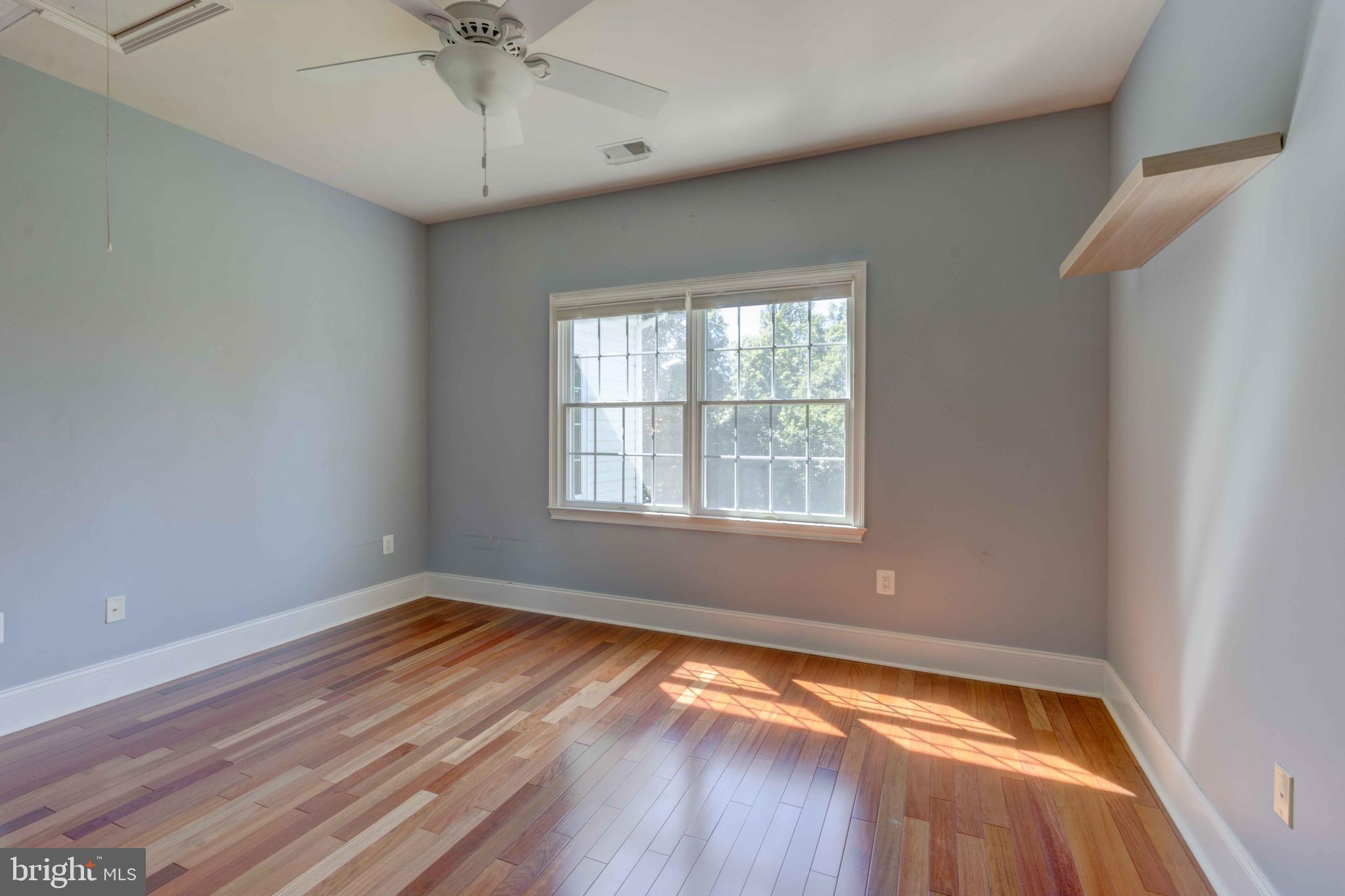 THE RESERVE AT TRIADELPHIA CROSSING - Residential