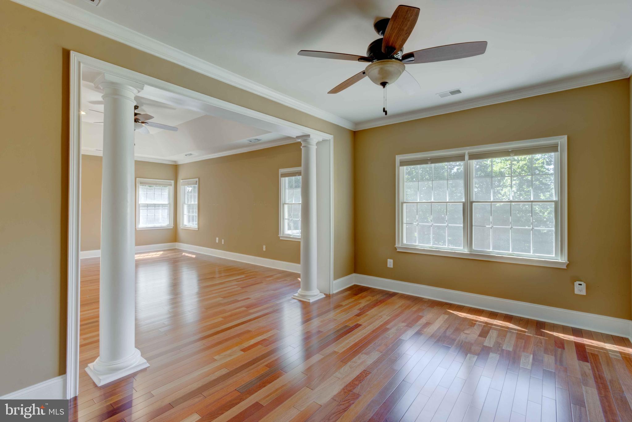 THE RESERVE AT TRIADELPHIA CROSSING - Residential