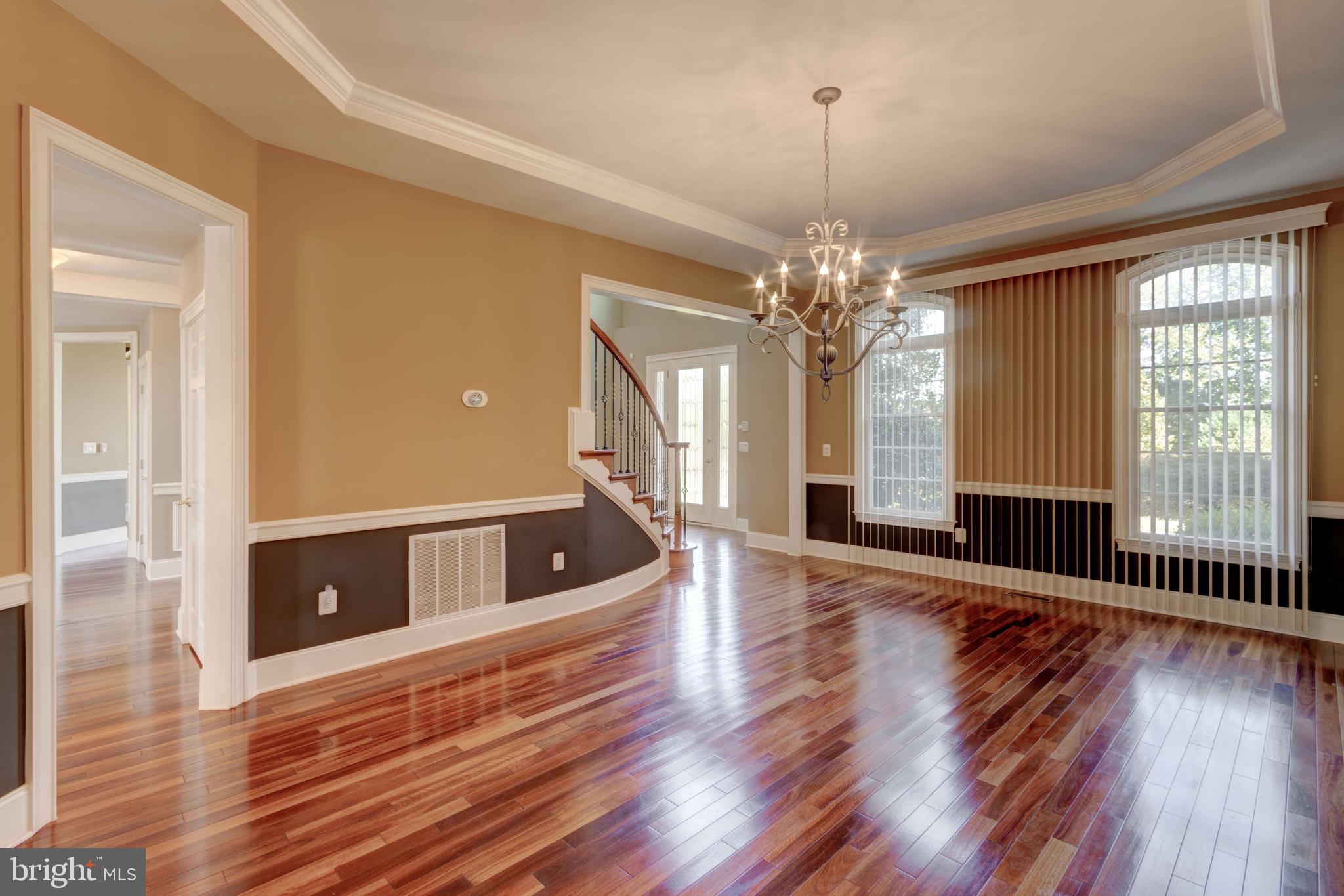 THE RESERVE AT TRIADELPHIA CROSSING - Residential